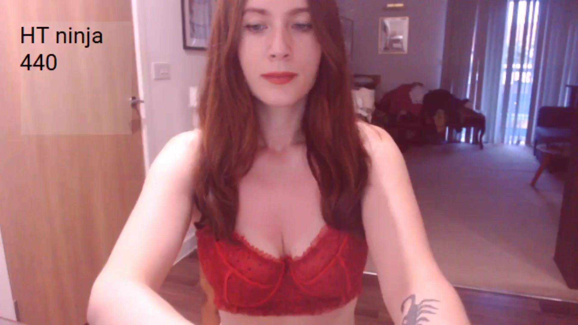 Gallery image thumbnail from AubreyPlza's myfreecams stream on, 07/17/2025, 20:06 image 11 of 20