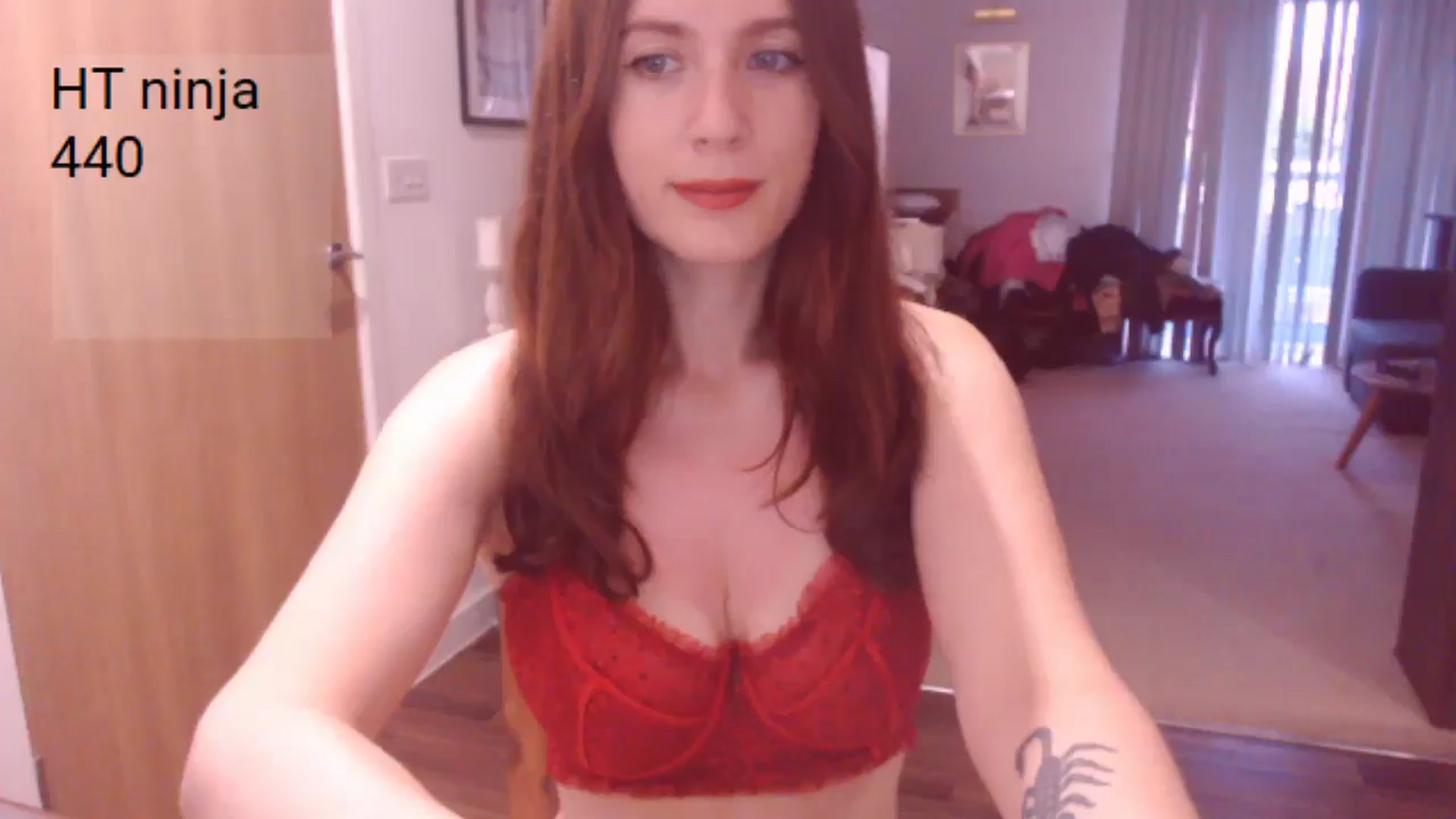 Gallery image thumbnail from AubreyPlza's myfreecams stream on, 07/17/2025, 20:06 image 4 of 20