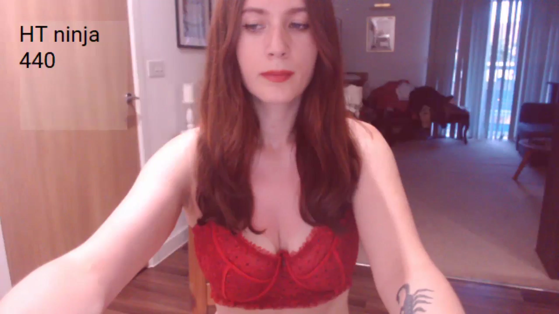 Gallery image thumbnail from AubreyPlza's myfreecams stream on, 07/17/2025, 20:06 image 12 of 20