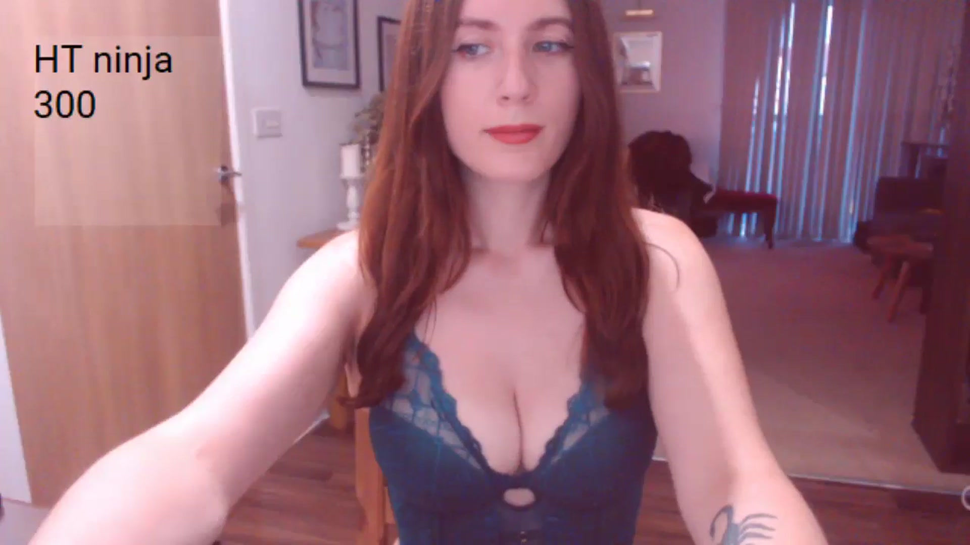 Gallery image thumbnail from AubreyPlza's myfreecams stream on, 07/28/2025, 20:20 image 6 of 20
