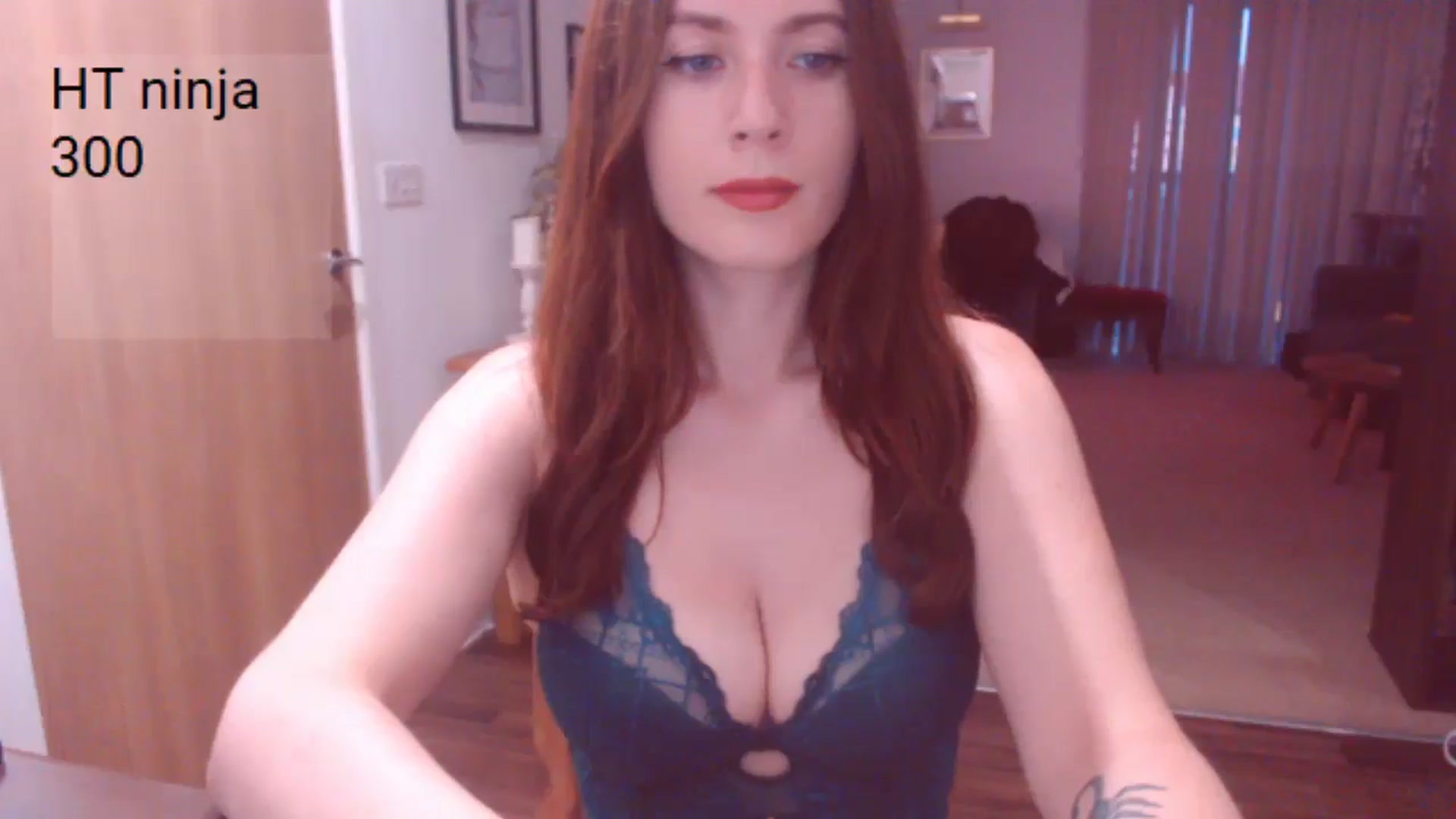 Gallery image thumbnail from AubreyPlza's myfreecams stream on, 07/28/2025, 20:20 image 14 of 20