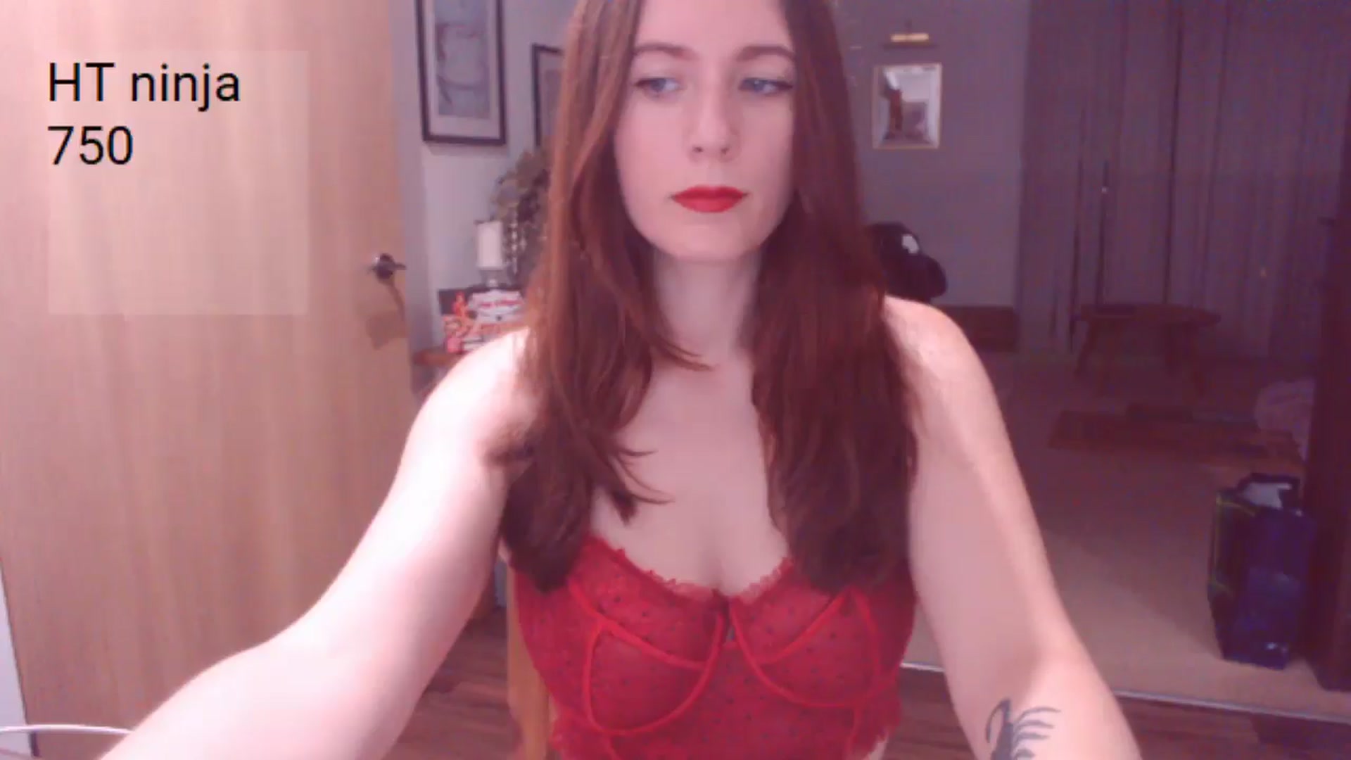 Gallery image thumbnail from AubreyPlza's myfreecams stream on, 08/15/2025, 20:43 image 20 of 20