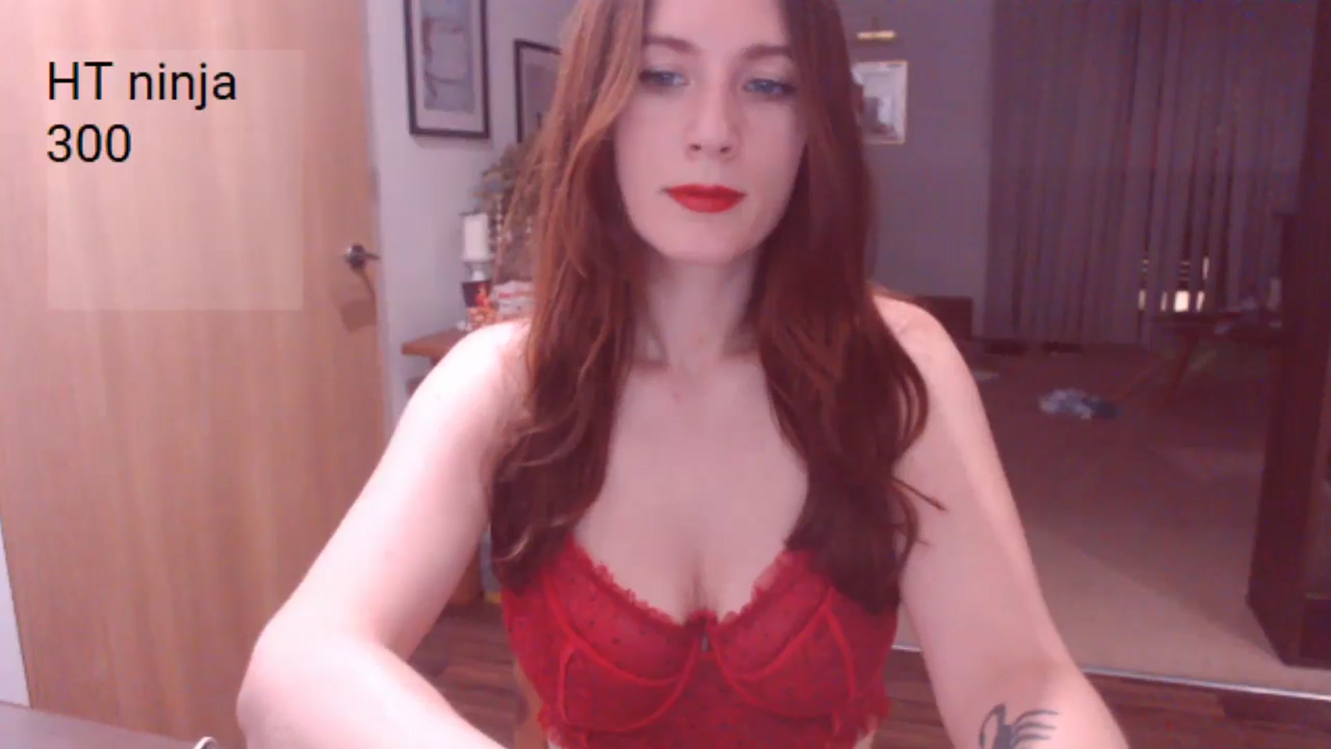 Gallery image thumbnail from AubreyPlza's myfreecams stream on, 08/27/2025, 19:40 image 19 of 20