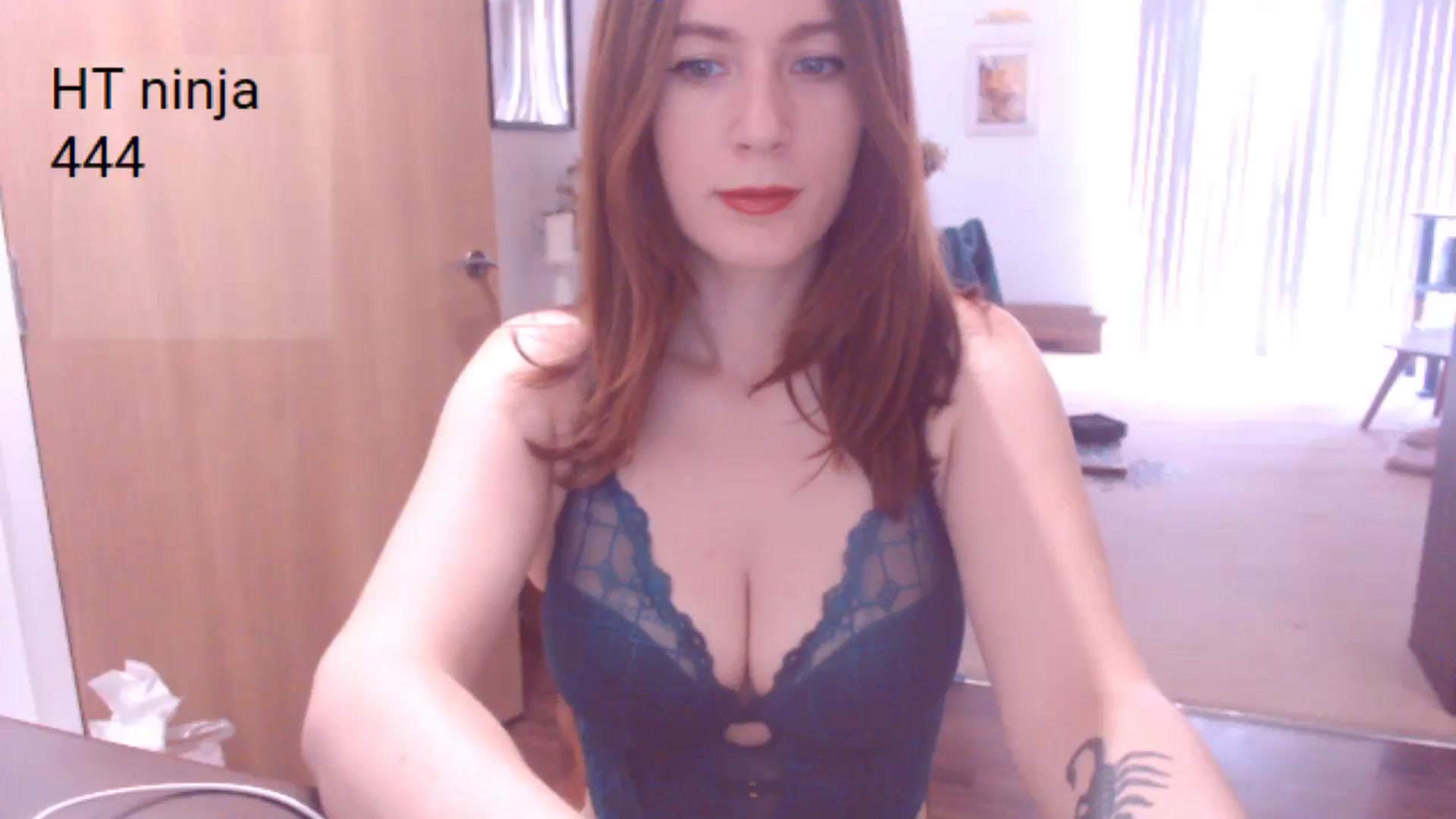 Gallery image thumbnail from AubreyPlza's myfreecams stream on, 09/08/2025, 12:44 image 10 of 20