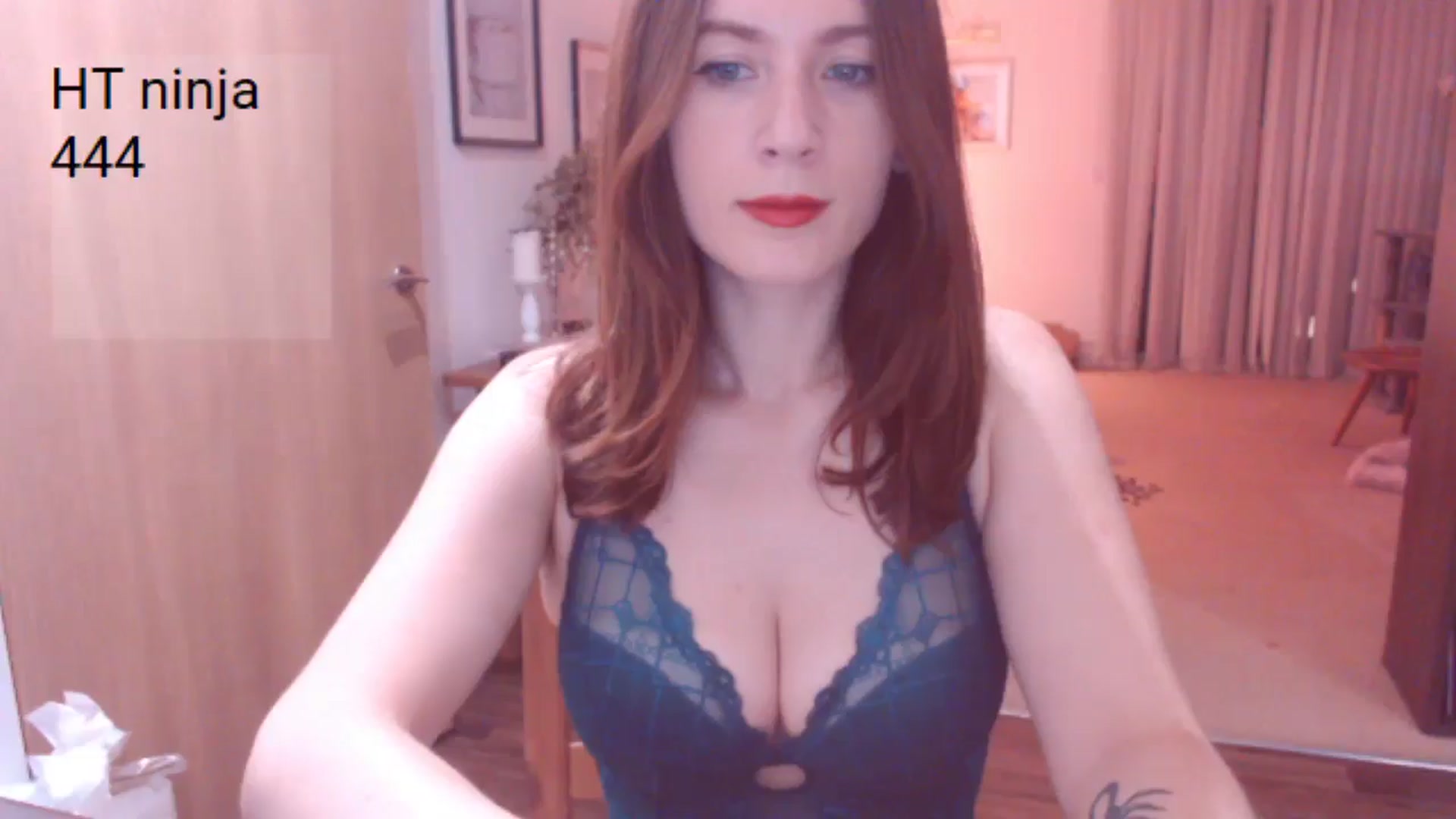 Gallery image thumbnail from AubreyPlza's myfreecams stream on, 09/08/2025, 20:12 image 18 of 20