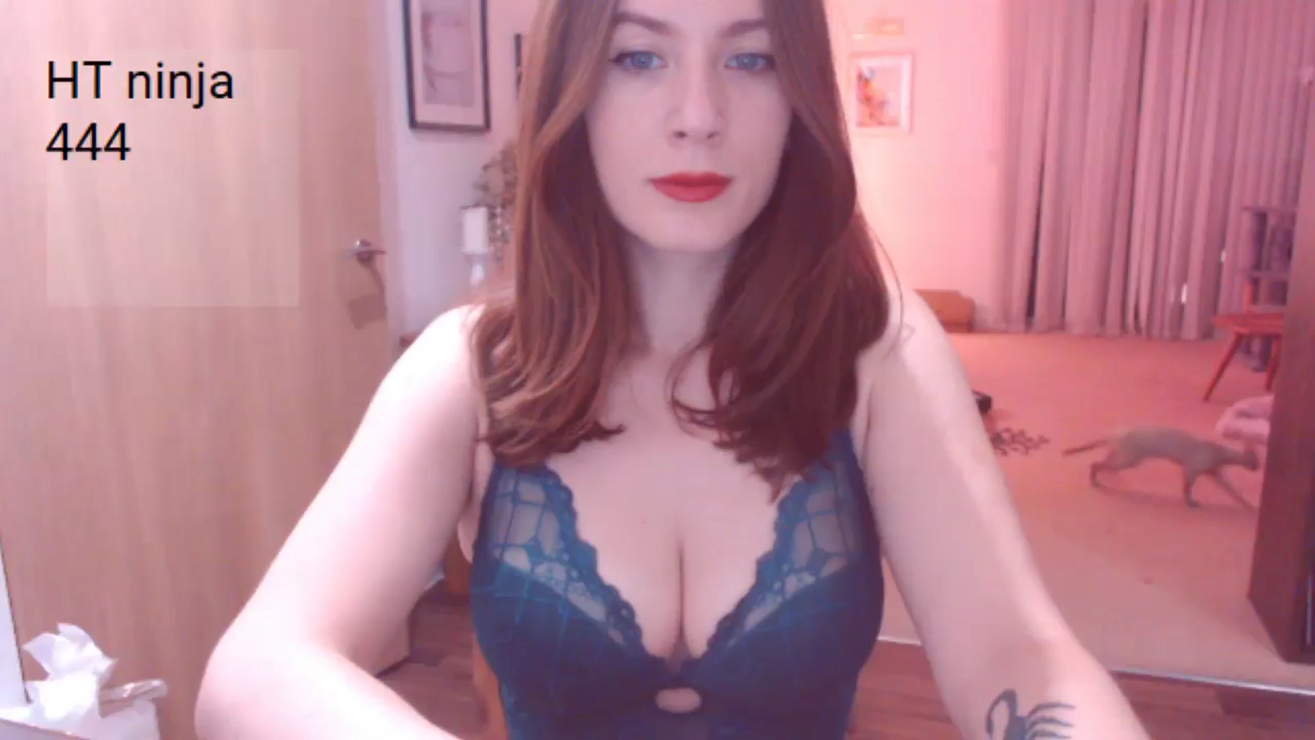 Gallery image thumbnail from AubreyPlza's myfreecams stream on, 09/08/2025, 20:12 image 2 of 20