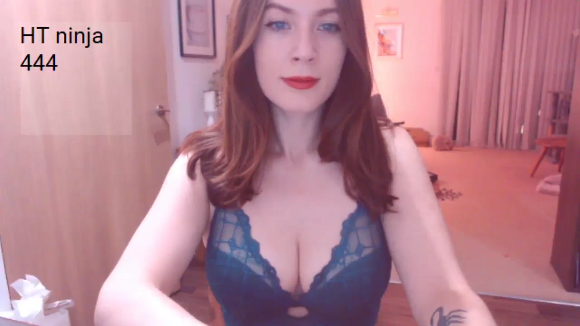 Gallery image thumbnail from AubreyPlza's myfreecams stream on, 09/08/2025, 20:12 image 3 of 20