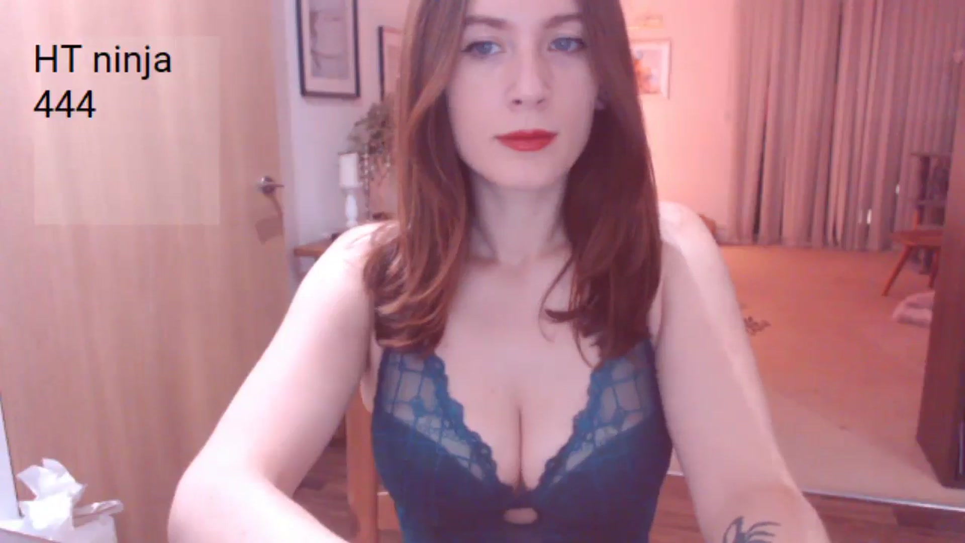 Gallery image thumbnail from AubreyPlza's myfreecams stream on, 09/08/2025, 20:12 image 15 of 20