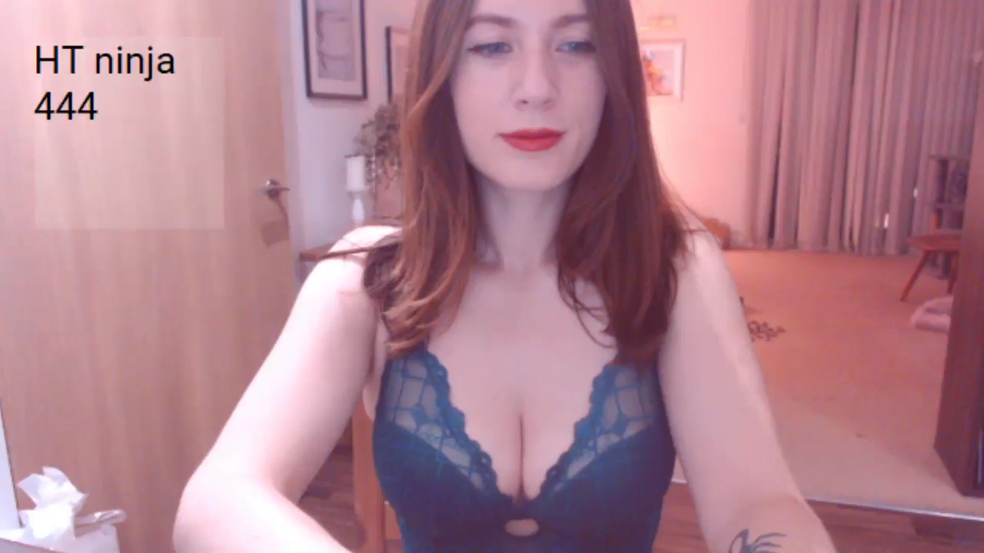 Gallery image thumbnail from AubreyPlza's myfreecams stream on, 09/08/2025, 20:45 image 9 of 20