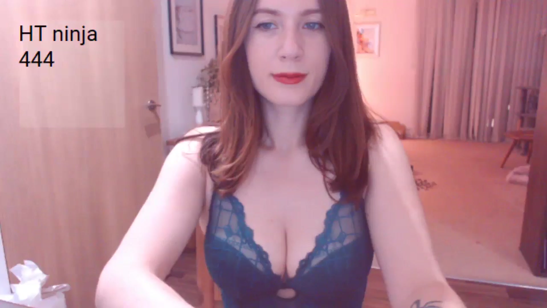 Gallery image thumbnail from AubreyPlza's myfreecams stream on, 09/08/2025, 20:45 image 6 of 20
