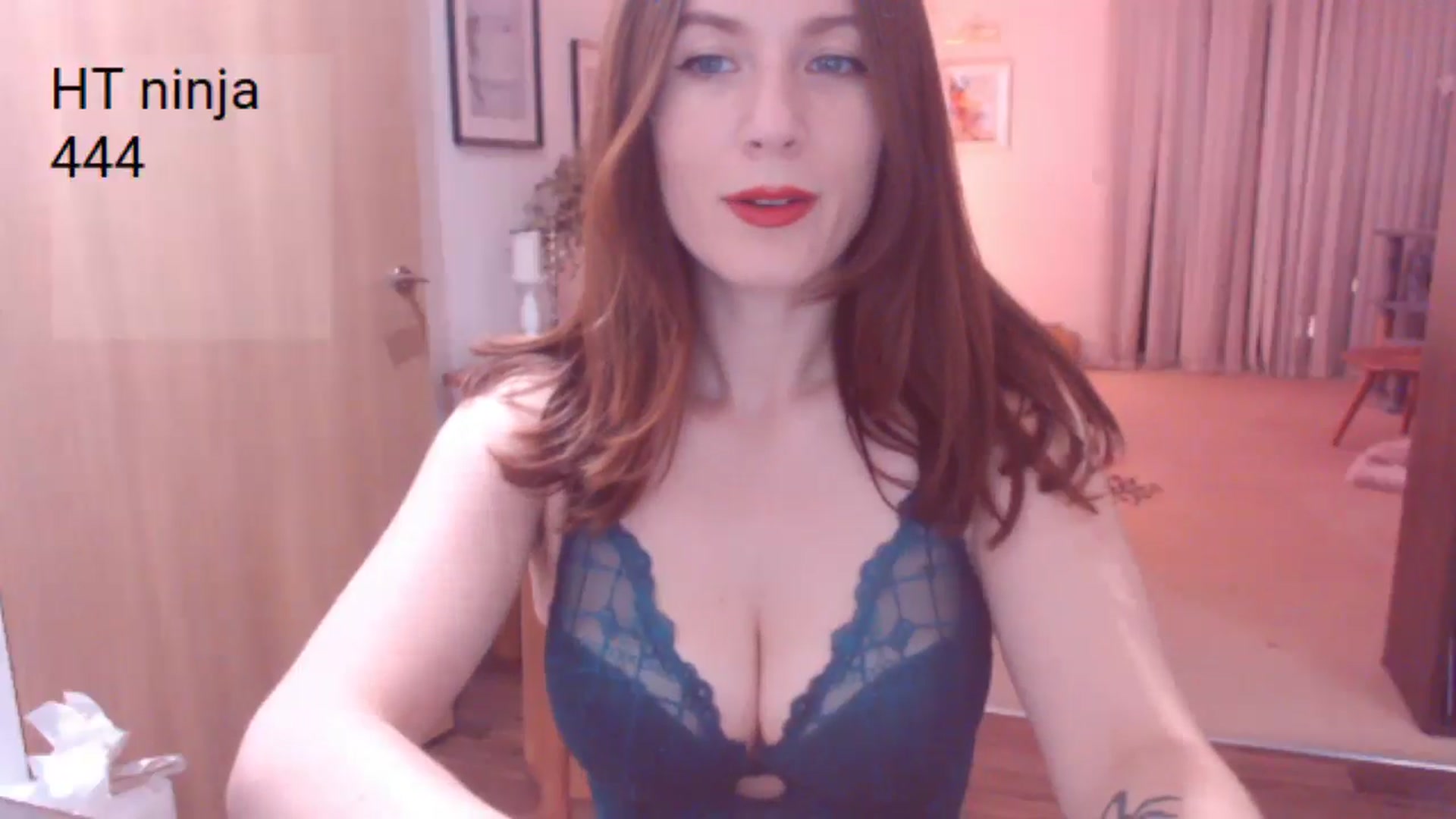 Gallery image thumbnail from AubreyPlza's myfreecams stream on, 09/08/2025, 20:45 image 12 of 20