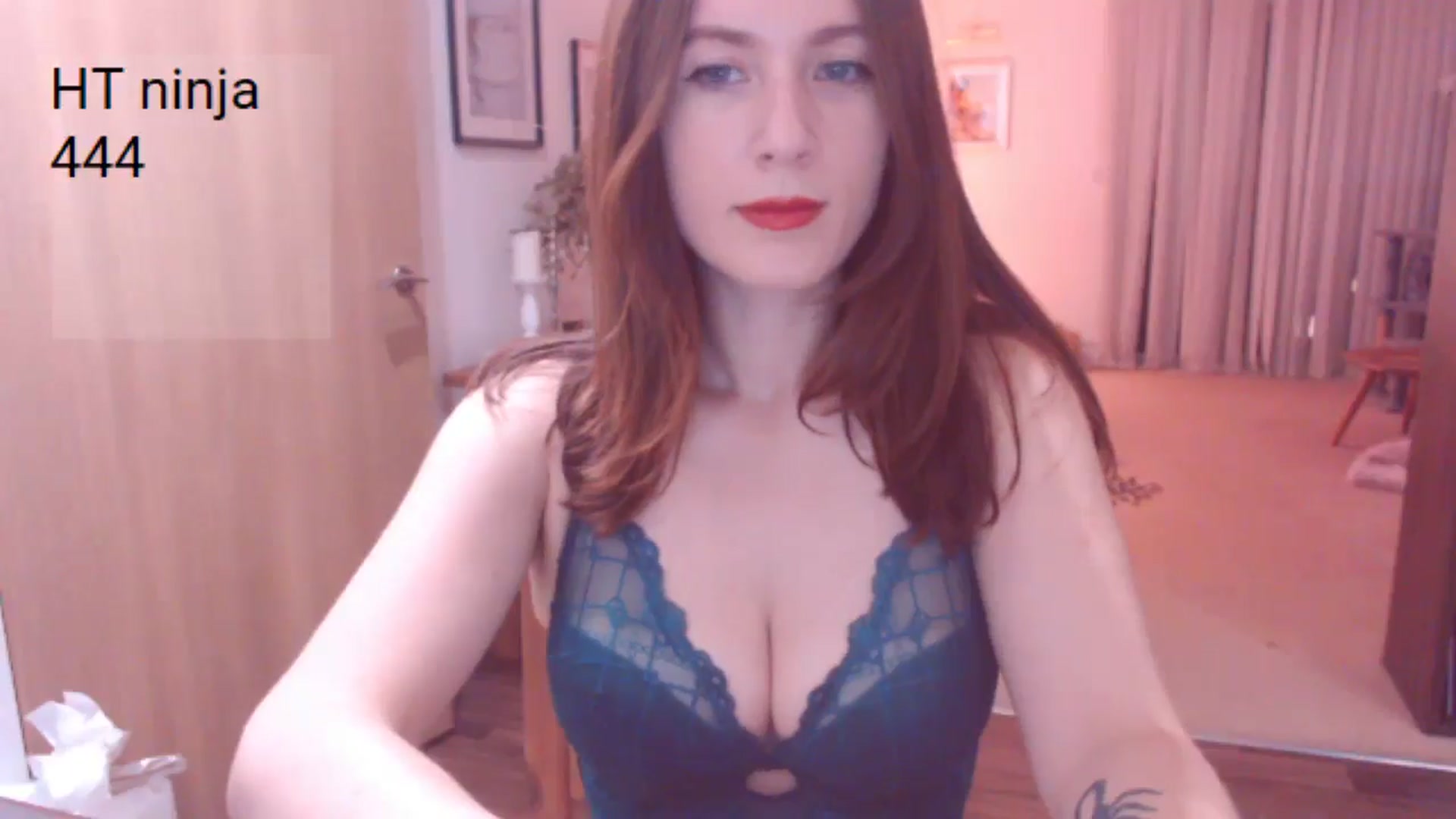 Gallery image thumbnail from AubreyPlza's myfreecams stream on, 09/08/2025, 20:45 image 16 of 20