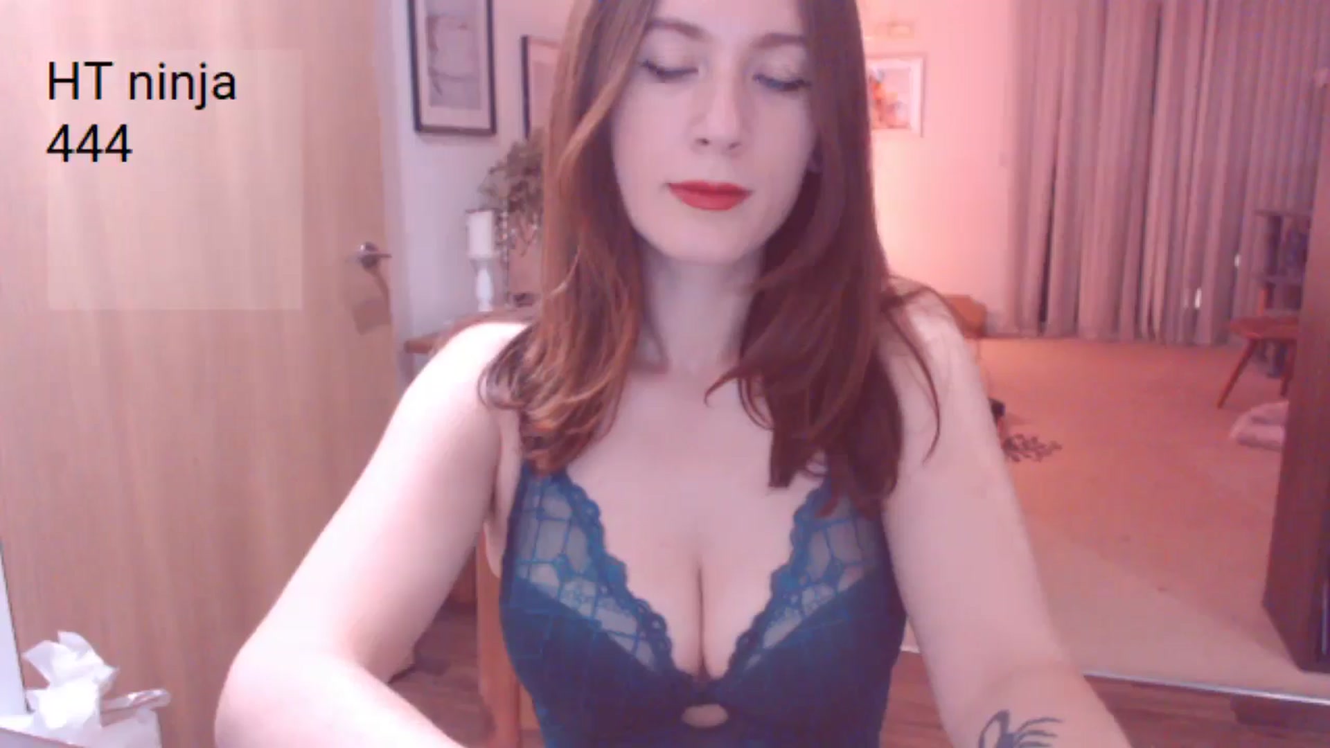 Gallery image thumbnail from AubreyPlza's myfreecams stream on, 09/08/2025, 20:45 image 19 of 20