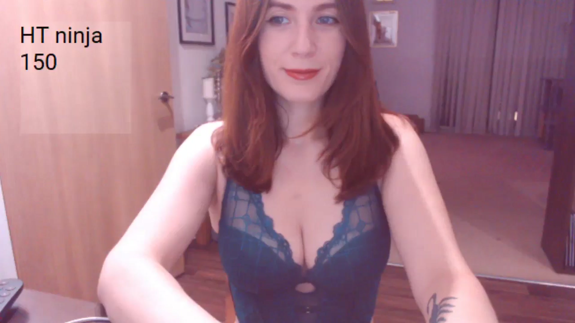 Gallery image thumbnail from AubreyPlza's myfreecams stream on, 09/11/2025, 20:29 image 9 of 20