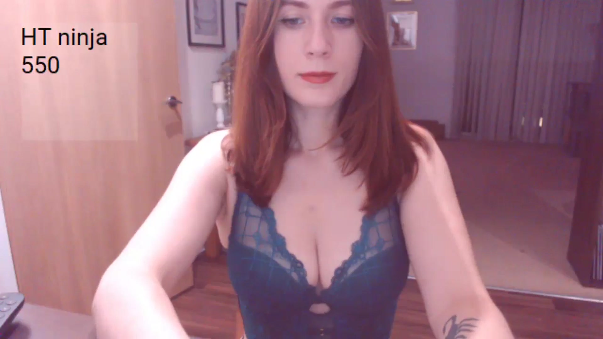 Gallery image thumbnail from AubreyPlza's myfreecams stream on, 09/11/2025, 20:29 image 16 of 20