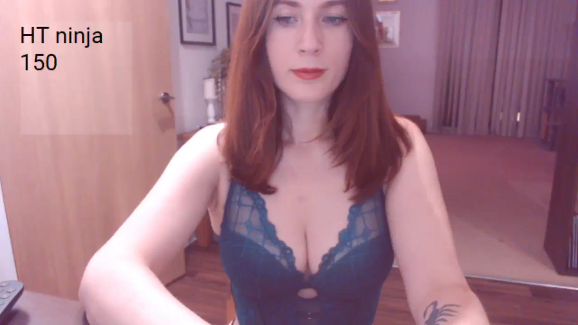 Gallery image thumbnail from AubreyPlza's myfreecams stream on, 09/11/2025, 20:29 image 12 of 20