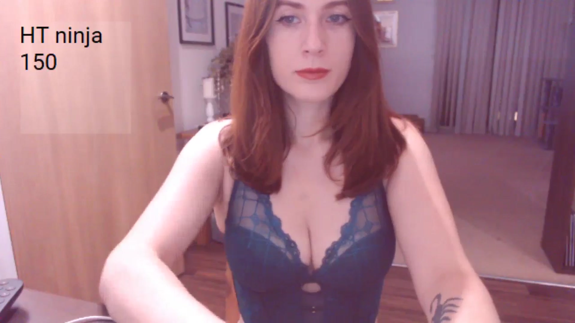 Gallery image thumbnail from AubreyPlza's myfreecams stream on, 09/11/2025, 20:29 image 6 of 20