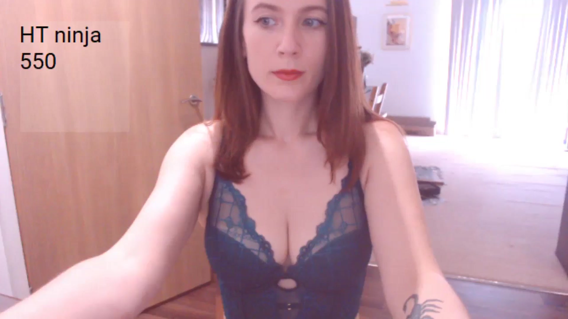 Gallery image thumbnail from AubreyPlza's myfreecams stream on, 09/16/2025, 13:57 image 17 of 20