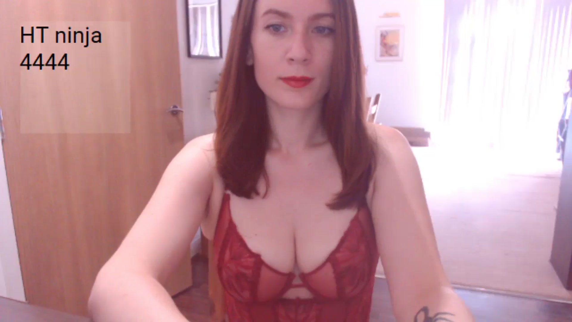Gallery image thumbnail from AubreyPlza's myfreecams stream on, 09/22/2025, 11:16 image 8 of 20