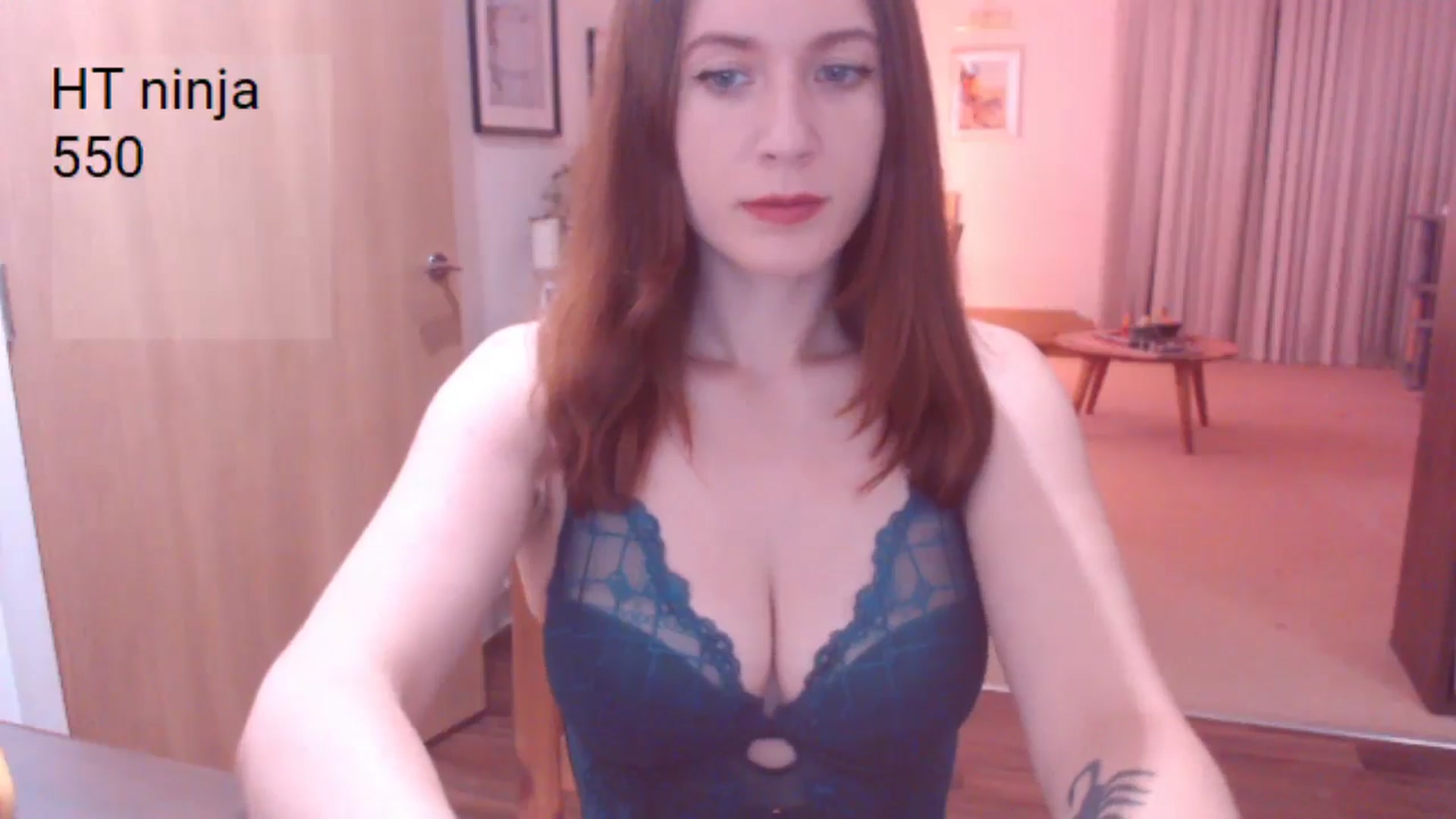 Gallery image thumbnail from AubreyPlza's myfreecams stream on, 09/25/2025, 20:36 image 15 of 20
