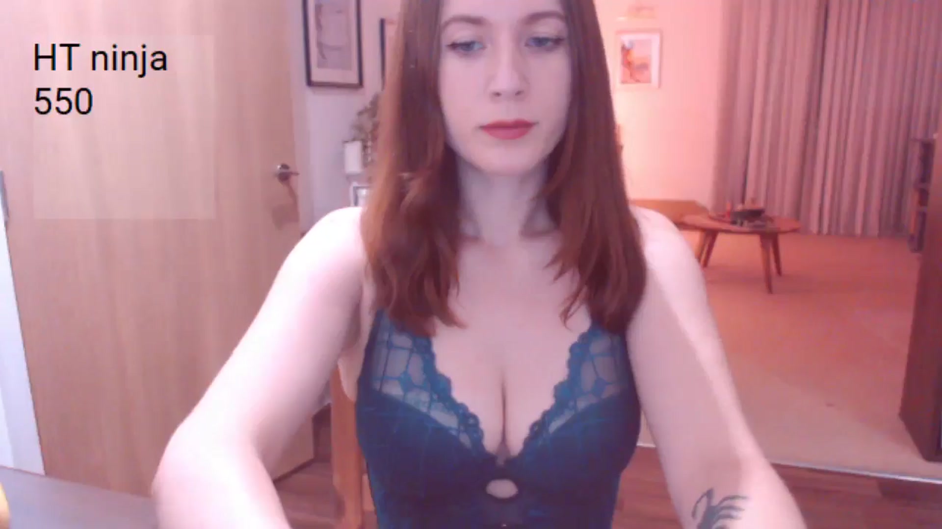 Gallery image thumbnail from AubreyPlza's myfreecams stream on, 09/25/2025, 20:36 image 18 of 20