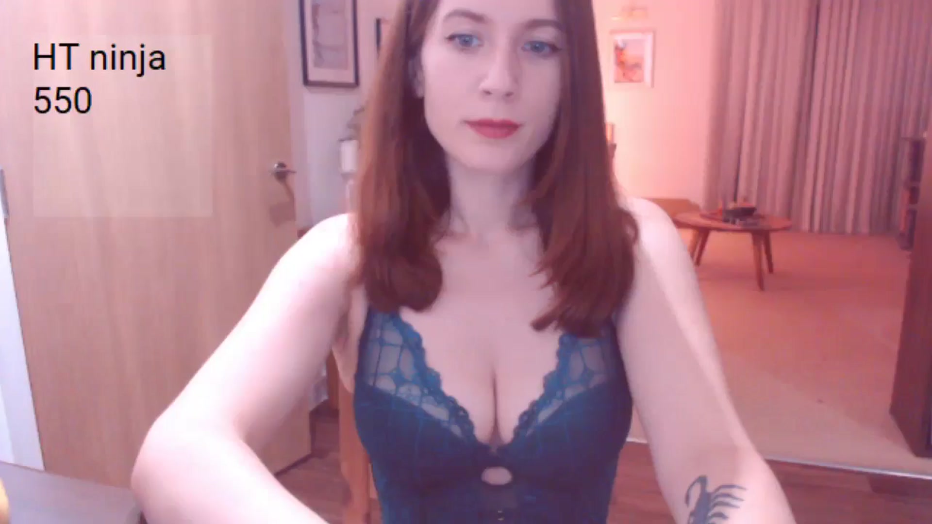 Gallery image thumbnail from AubreyPlza's myfreecams stream on, 09/25/2025, 20:36 image 9 of 20