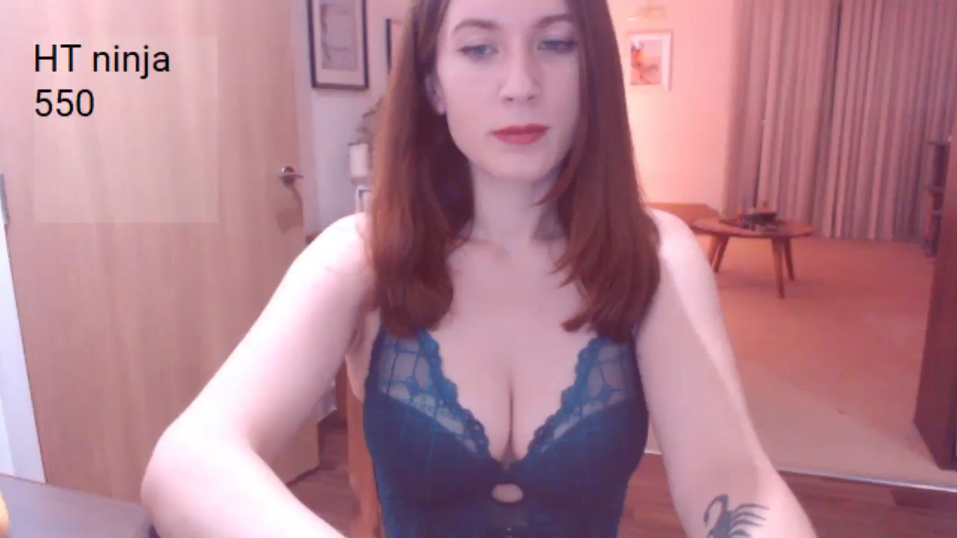 Gallery image thumbnail from AubreyPlza's myfreecams stream on, 09/25/2025, 20:36 image 7 of 20