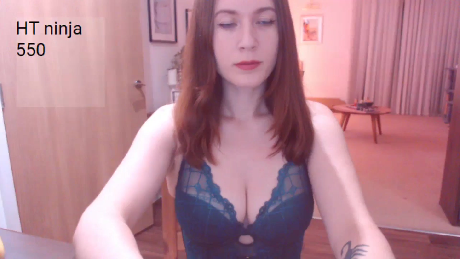 Gallery image thumbnail from AubreyPlza's myfreecams stream on, 09/25/2025, 20:36 image 16 of 20