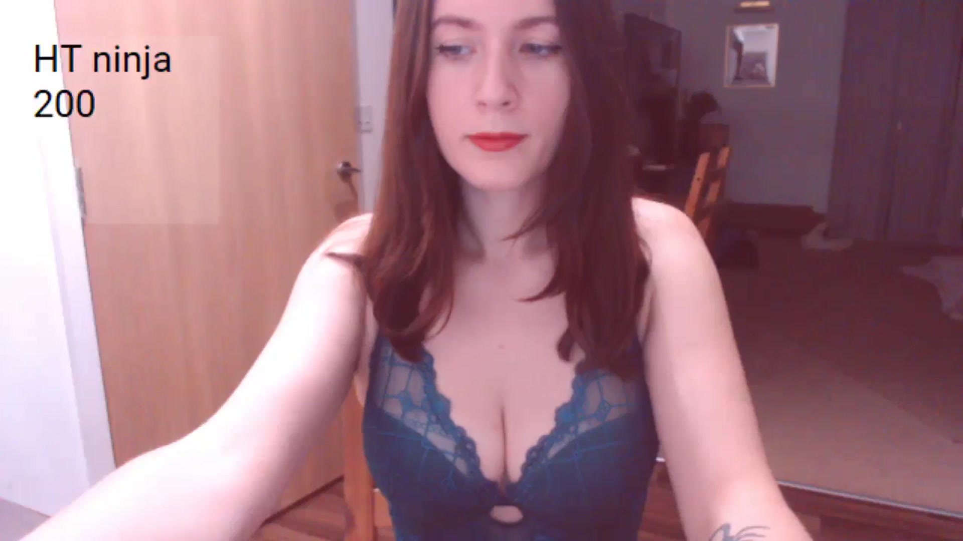 Gallery image thumbnail from AubreyPlza's myfreecams stream on, 10/11/2025, 20:55 image 17 of 20