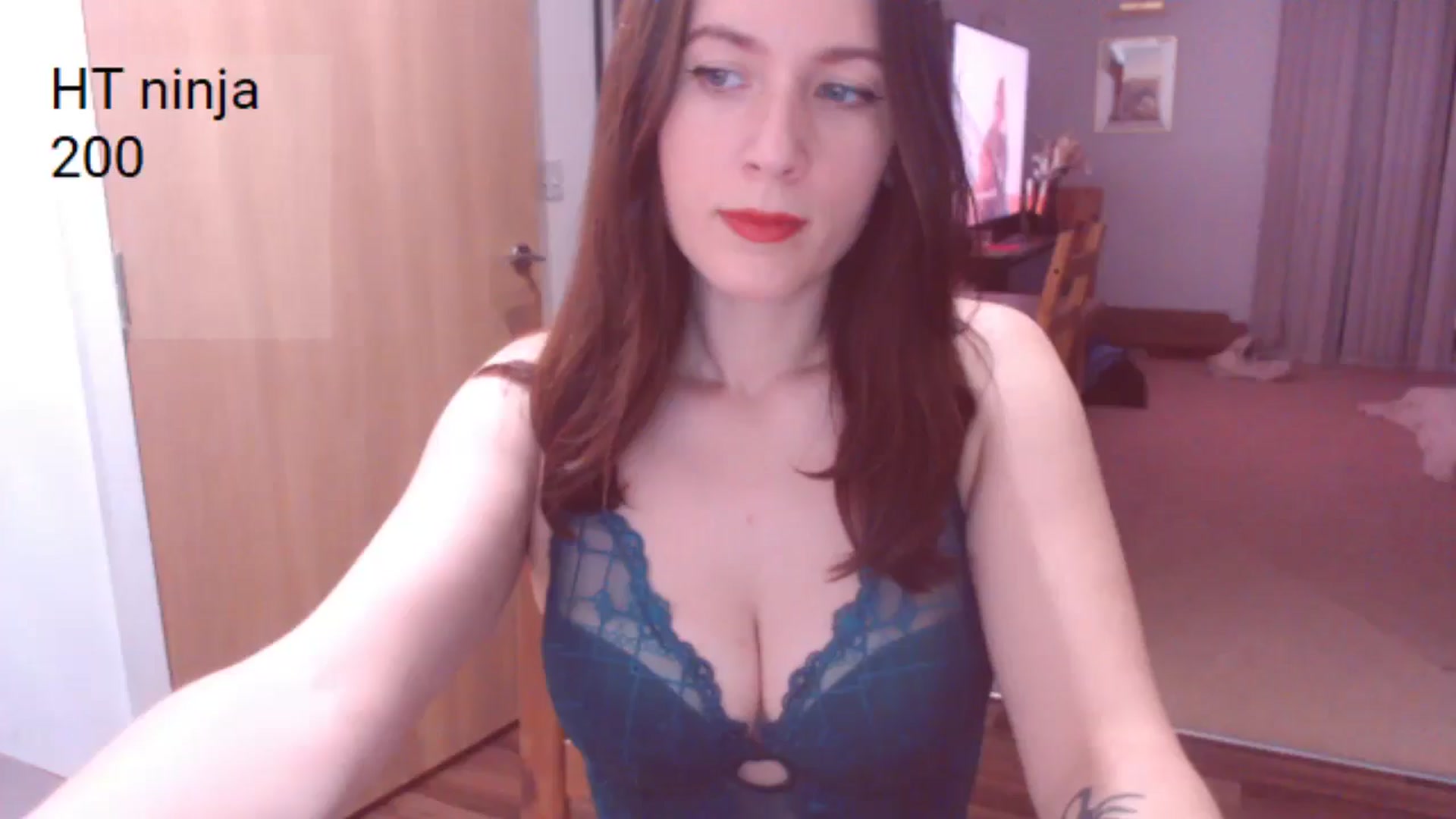 Gallery image thumbnail from AubreyPlza's myfreecams stream on, 10/11/2025, 20:55 image 8 of 20
