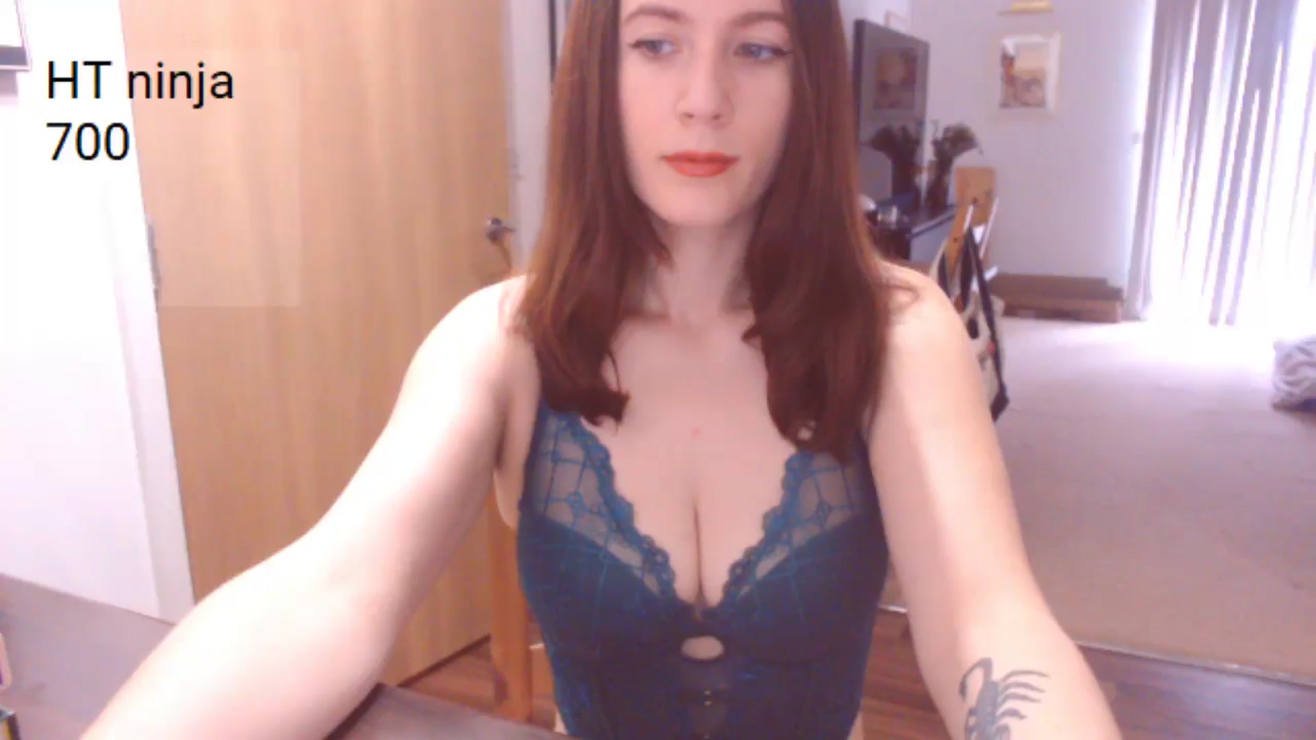 Gallery image thumbnail from AubreyPlza's myfreecams stream on, 10/14/2025, 12:33 image 18 of 20