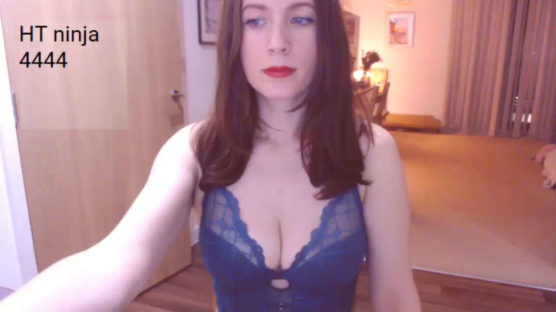 Gallery image thumbnail from AubreyPlza's myfreecams stream on, 10/15/2025, 21:11 image 3 of 20