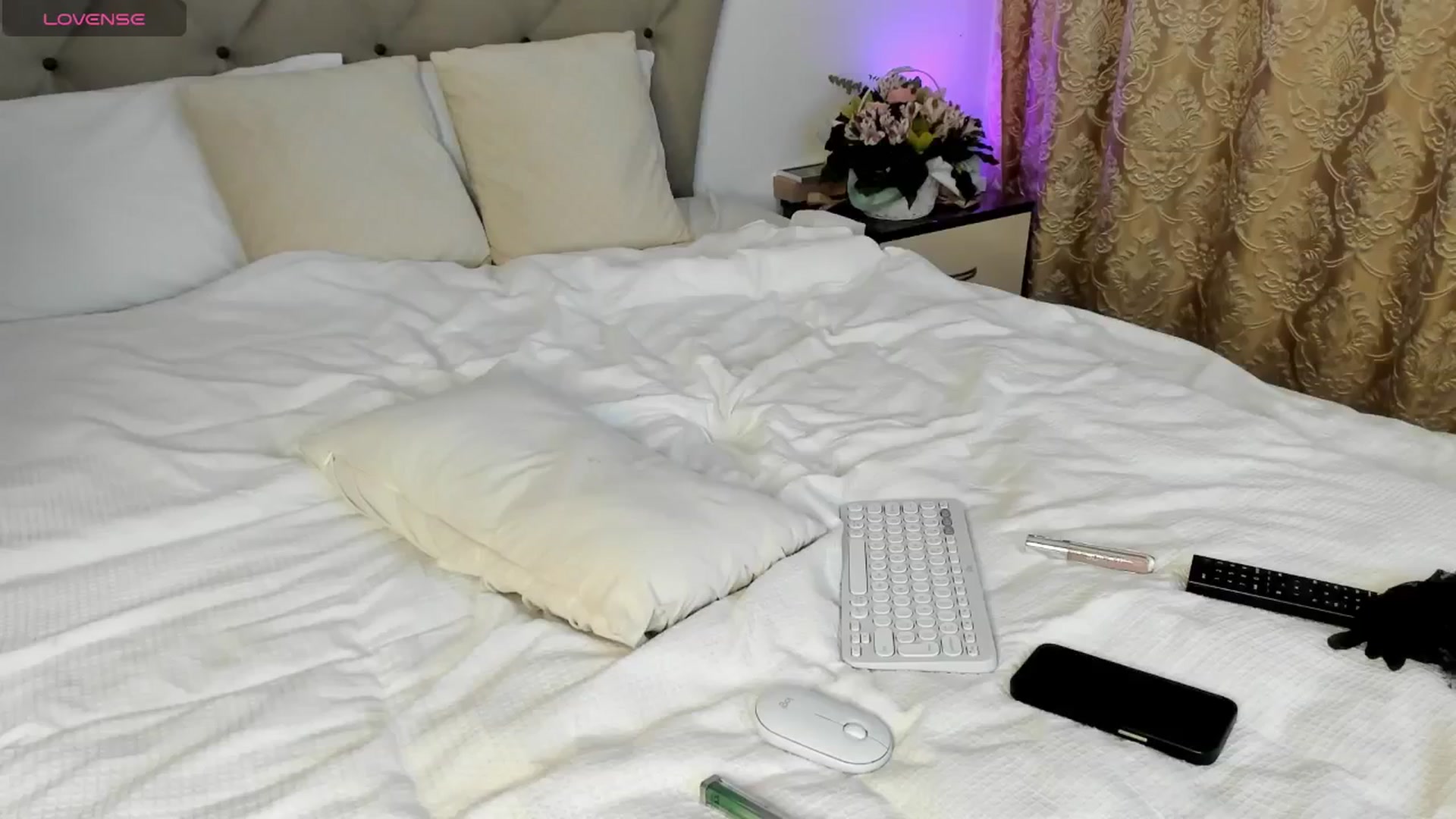 Gallery image thumbnail from AubreyTress's myfreecams stream on, 10/08/2024, 24:00 image 14 of 20