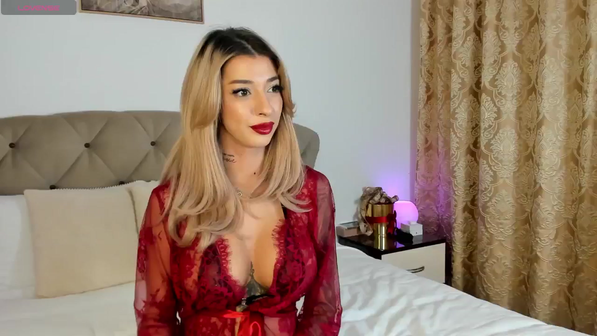Gallery image thumbnail from AubreyTress's myfreecams stream on, 10/29/2024, 01:56 image 14 of 20