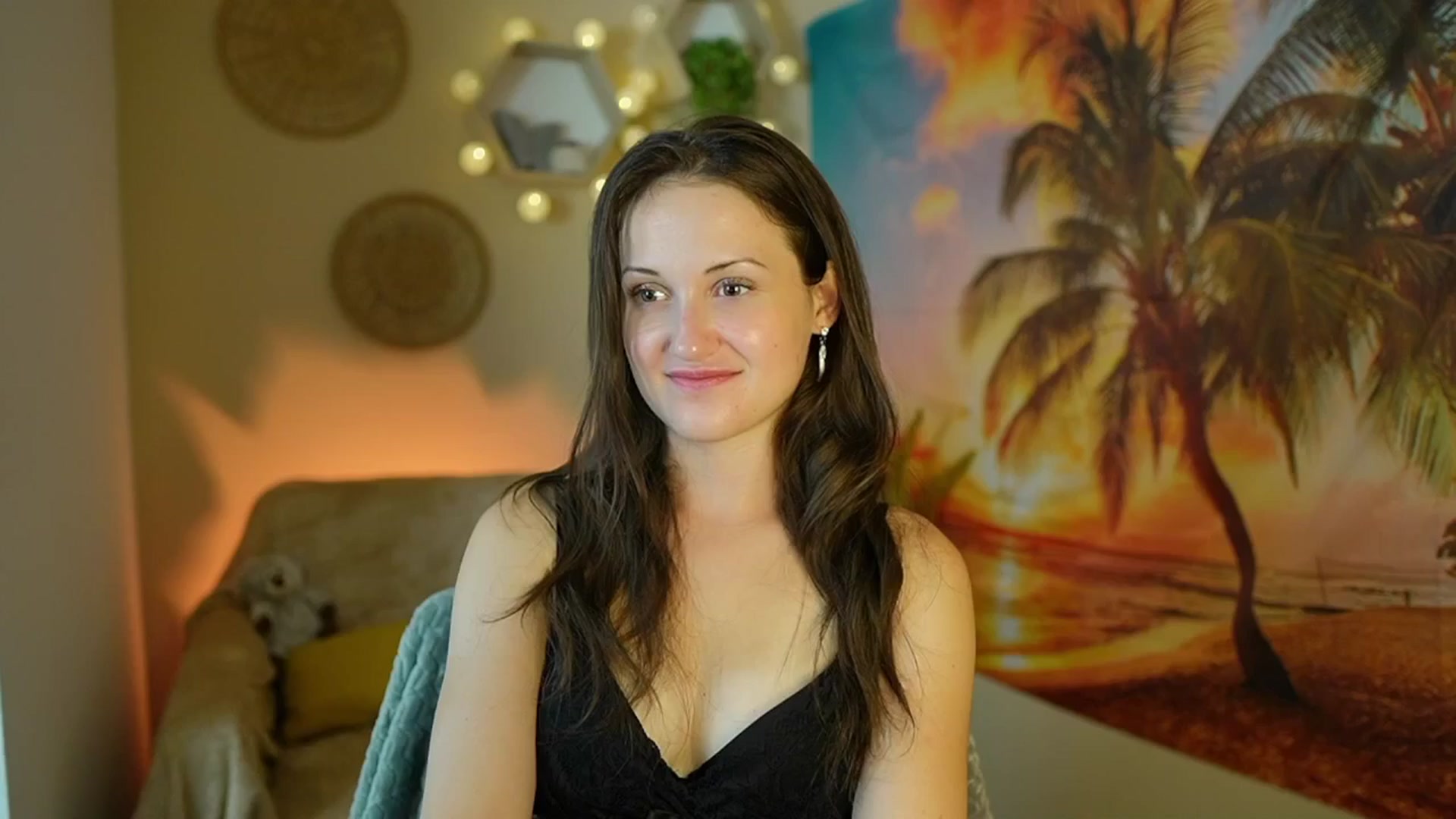 Gallery image thumbnail from Aubrey_Star's myfreecams stream on, 07/18/2024, 10:01 image 4 of 20