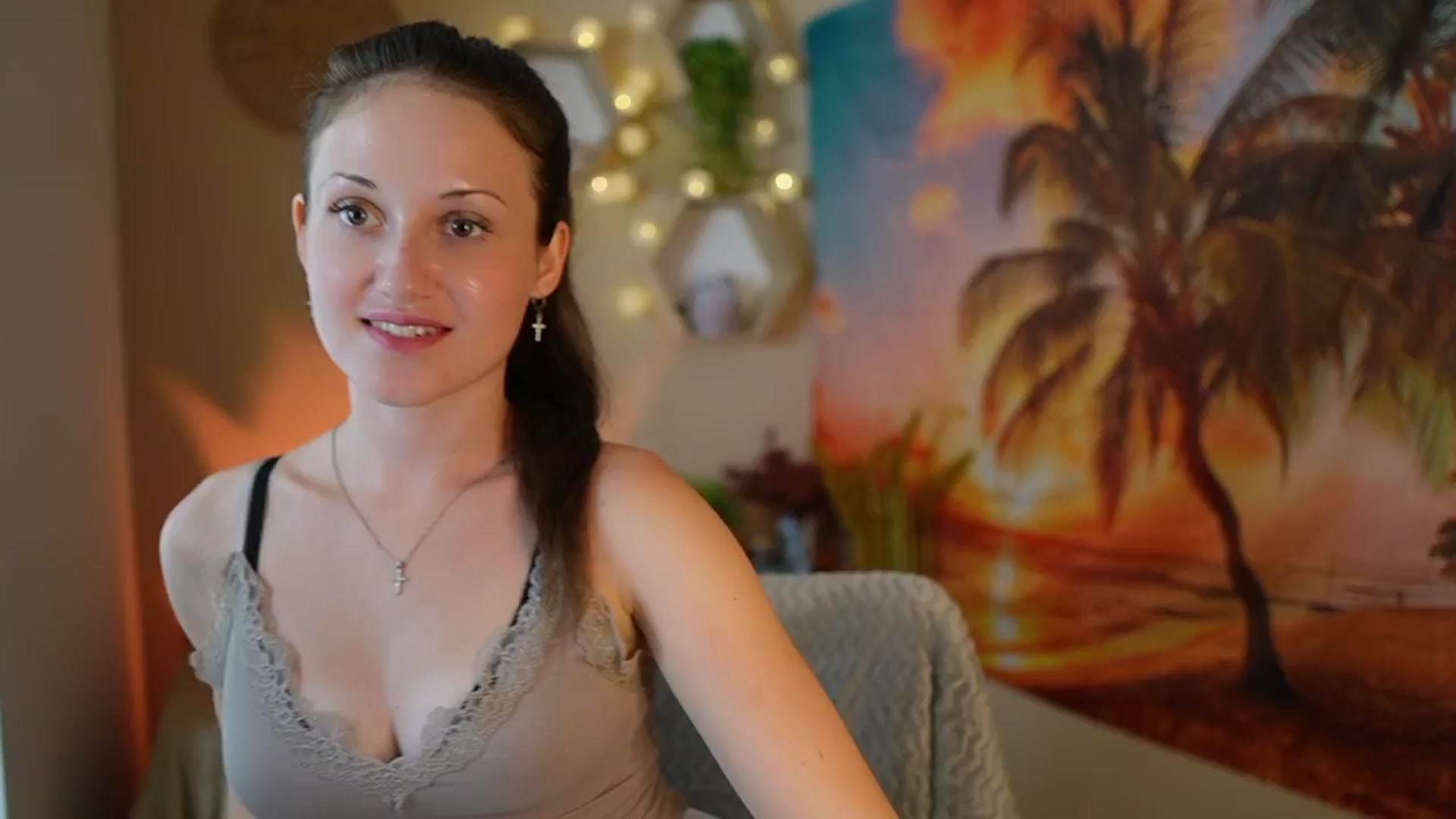 Gallery image thumbnail from Aubrey_Star's myfreecams stream on, 07/19/2024, 10:02 image 15 of 20