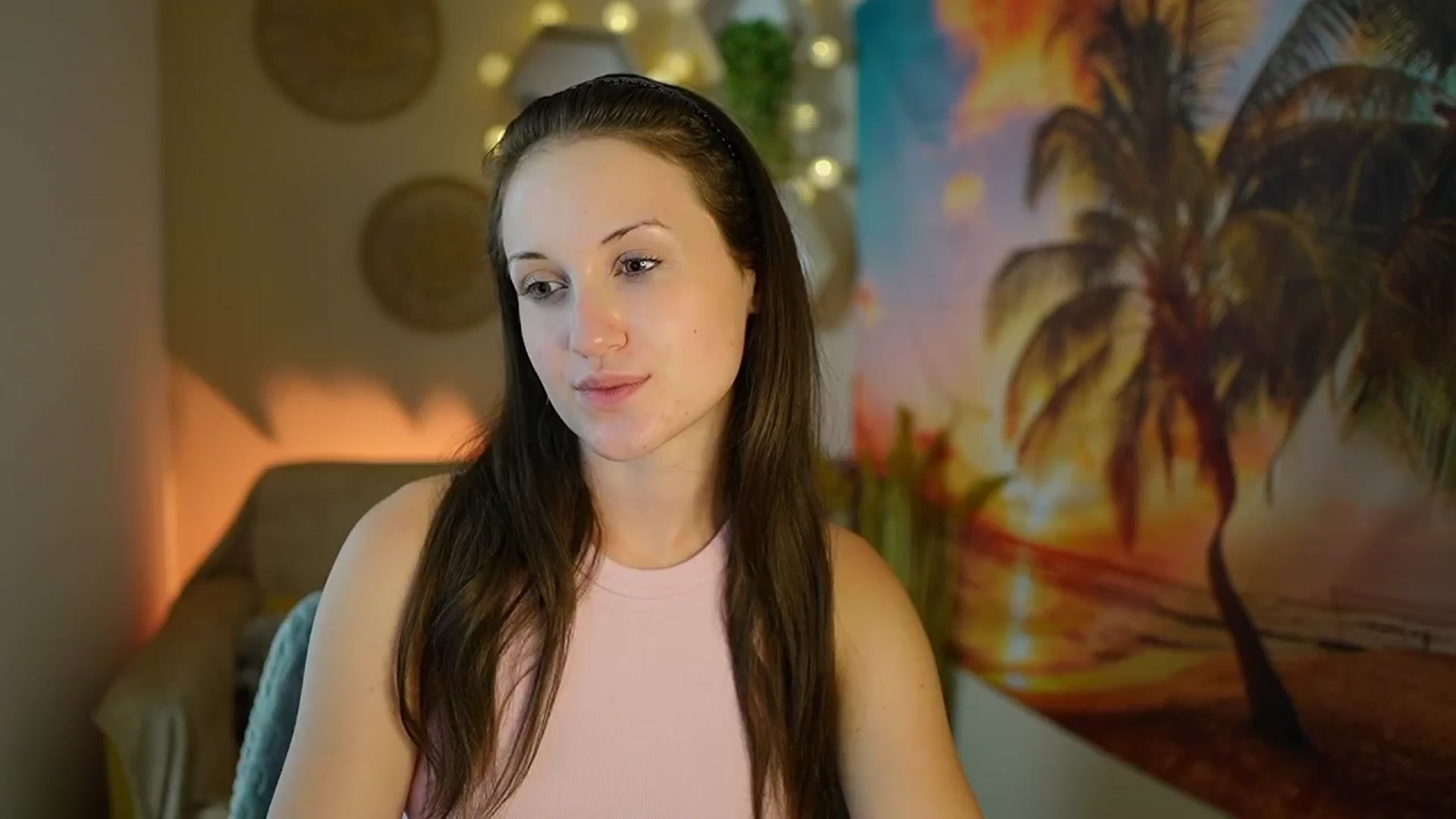 Gallery image thumbnail from Aubrey_Star's myfreecams stream on, 07/31/2024, 09:37 image 8 of 20