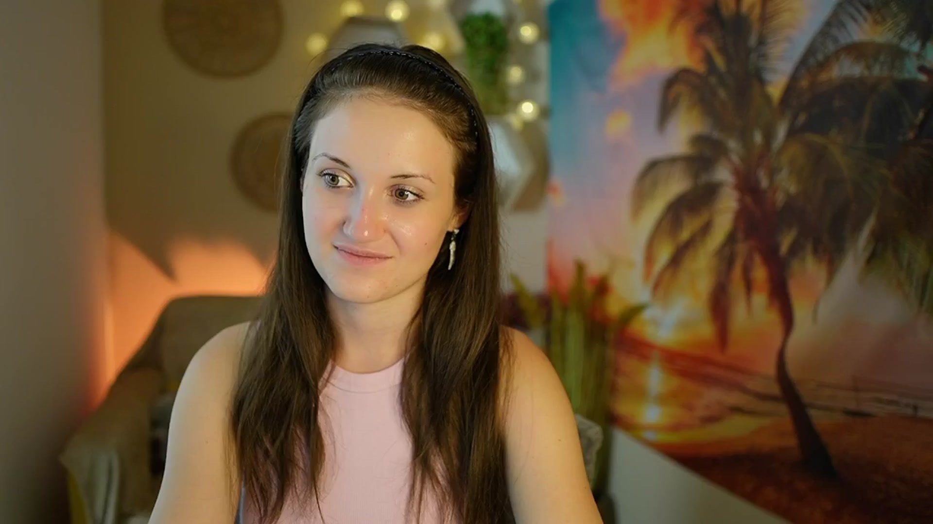 Gallery image thumbnail from Aubrey_Star's myfreecams stream on, 07/31/2024, 09:37 image 12 of 20
