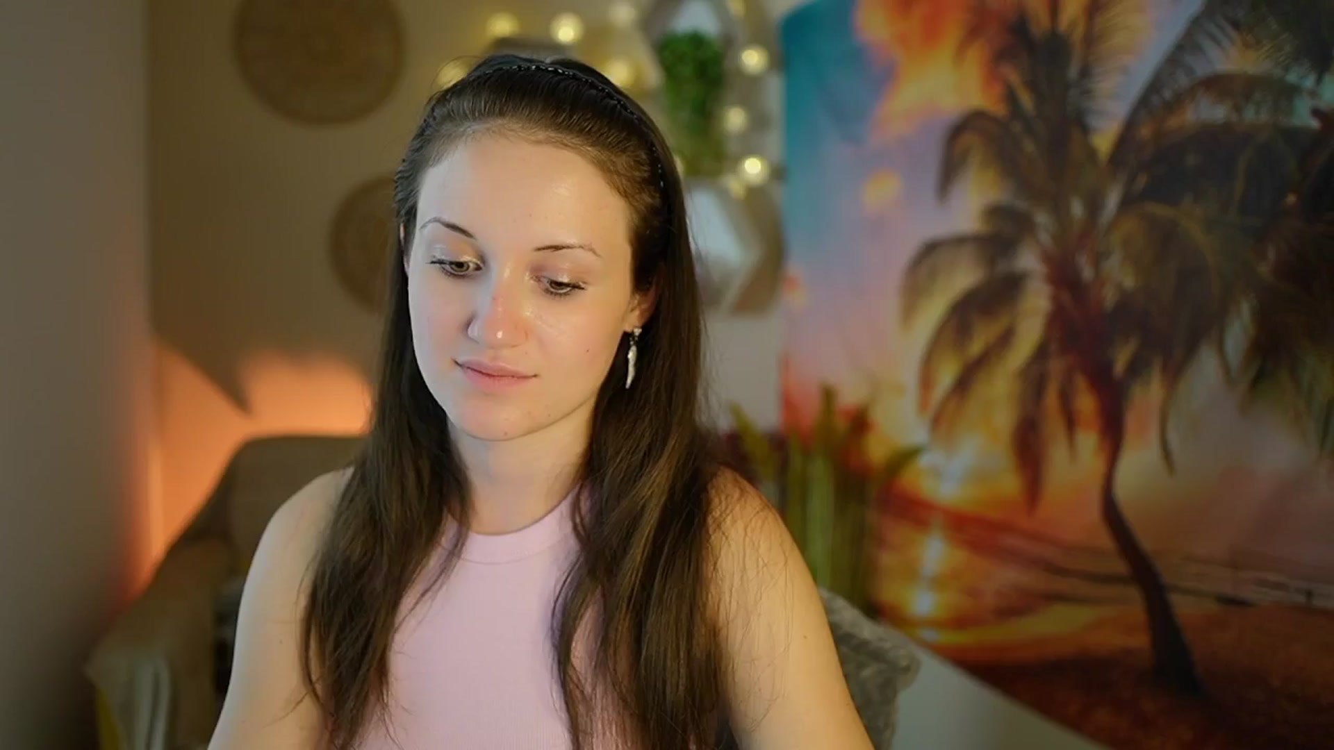 Gallery image thumbnail from Aubrey_Star's myfreecams stream on, 07/31/2024, 09:37 image 2 of 20