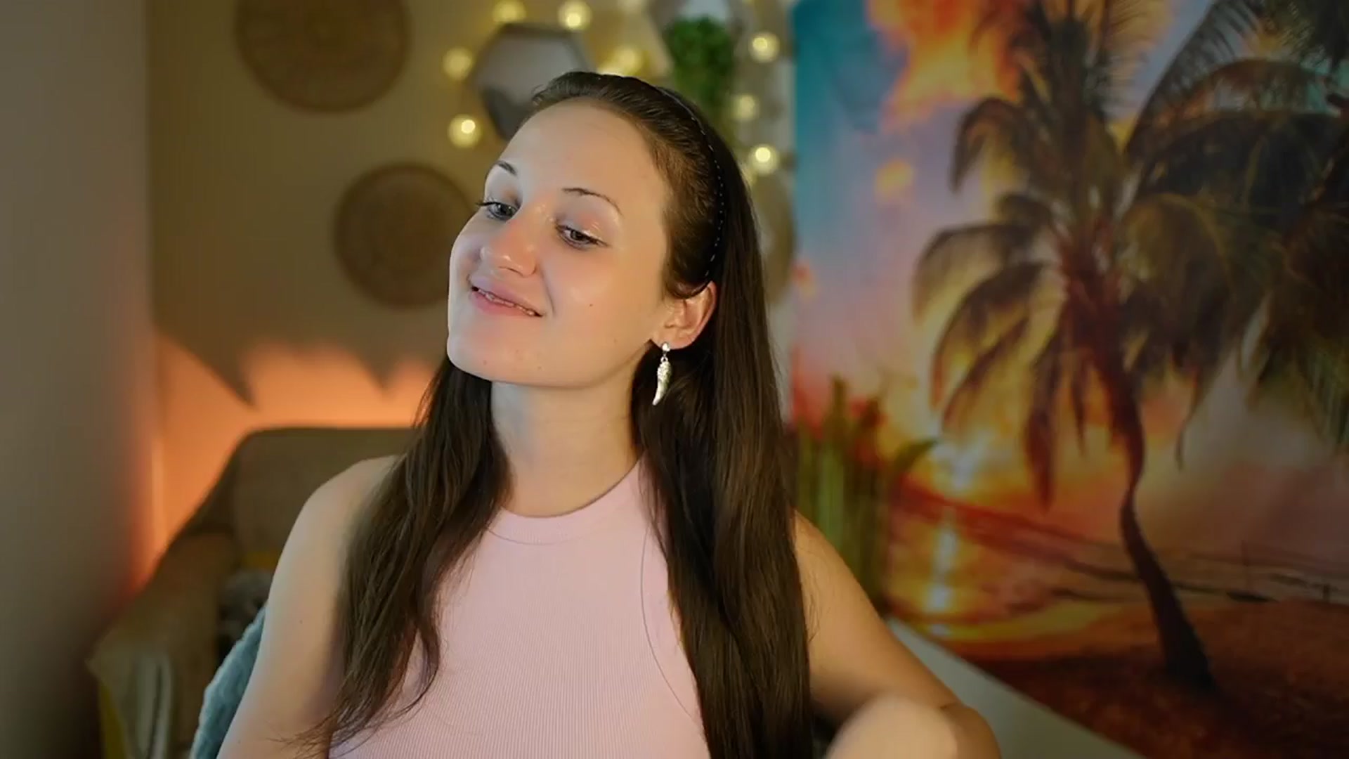 Gallery image thumbnail from Aubrey_Star's myfreecams stream on, 07/31/2024, 11:23 image 11 of 20