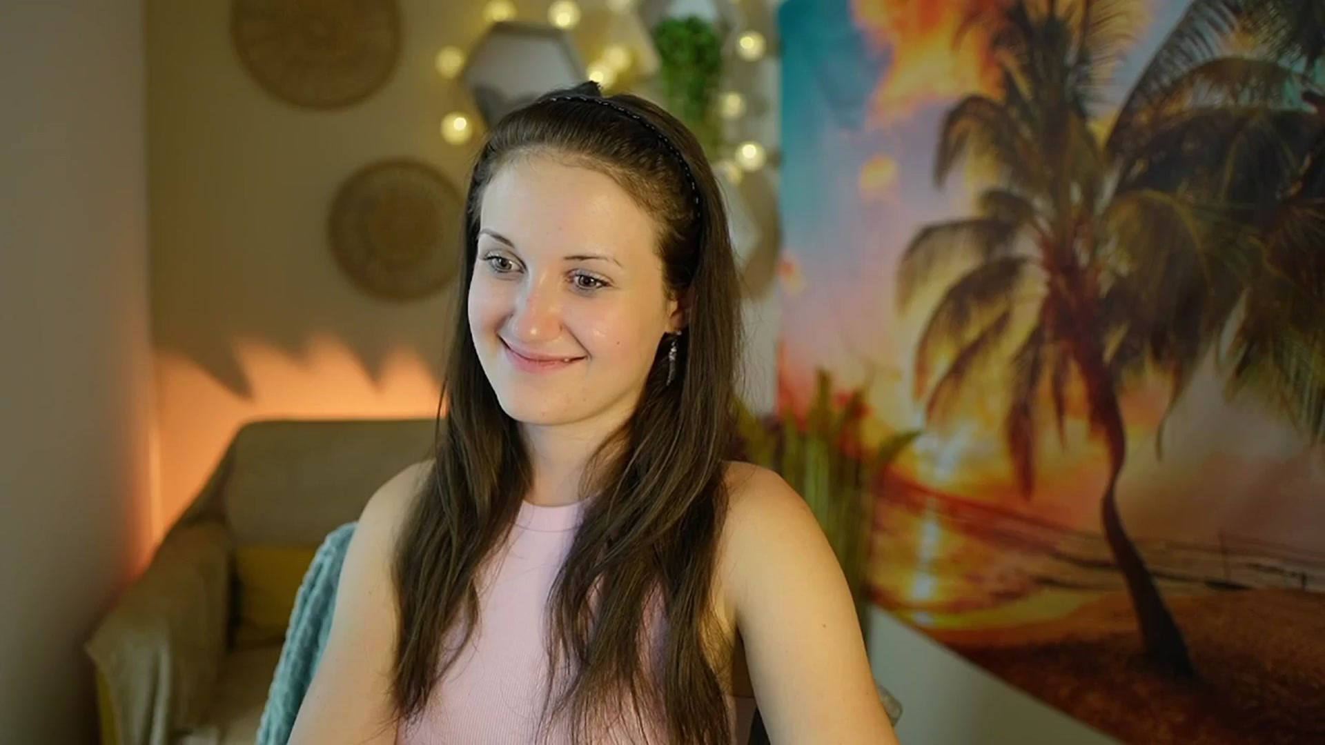 Gallery image thumbnail from Aubrey_Star's myfreecams stream on, 07/31/2024, 13:00 image 9 of 20