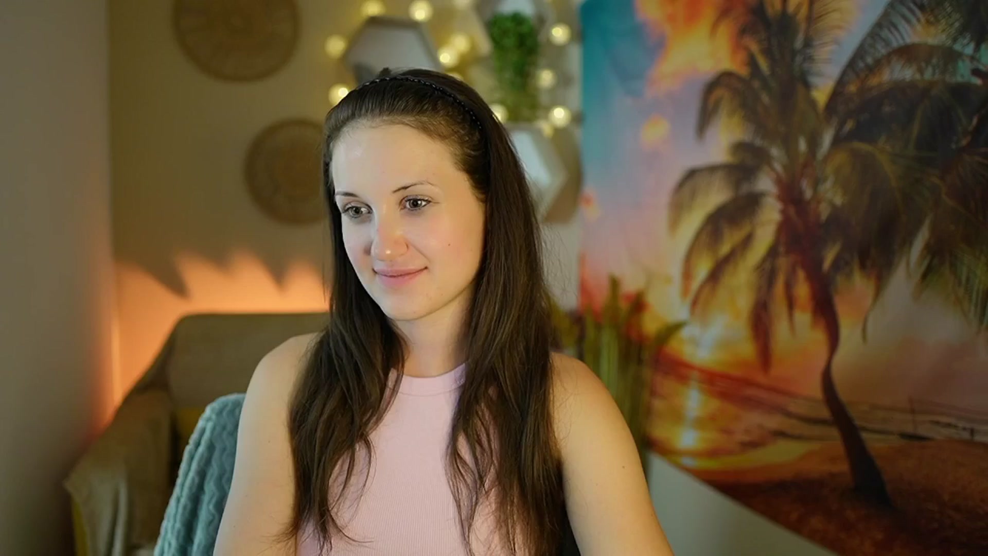 Gallery image thumbnail from Aubrey_Star's myfreecams stream on, 07/31/2024, 13:00 image 1 of 20