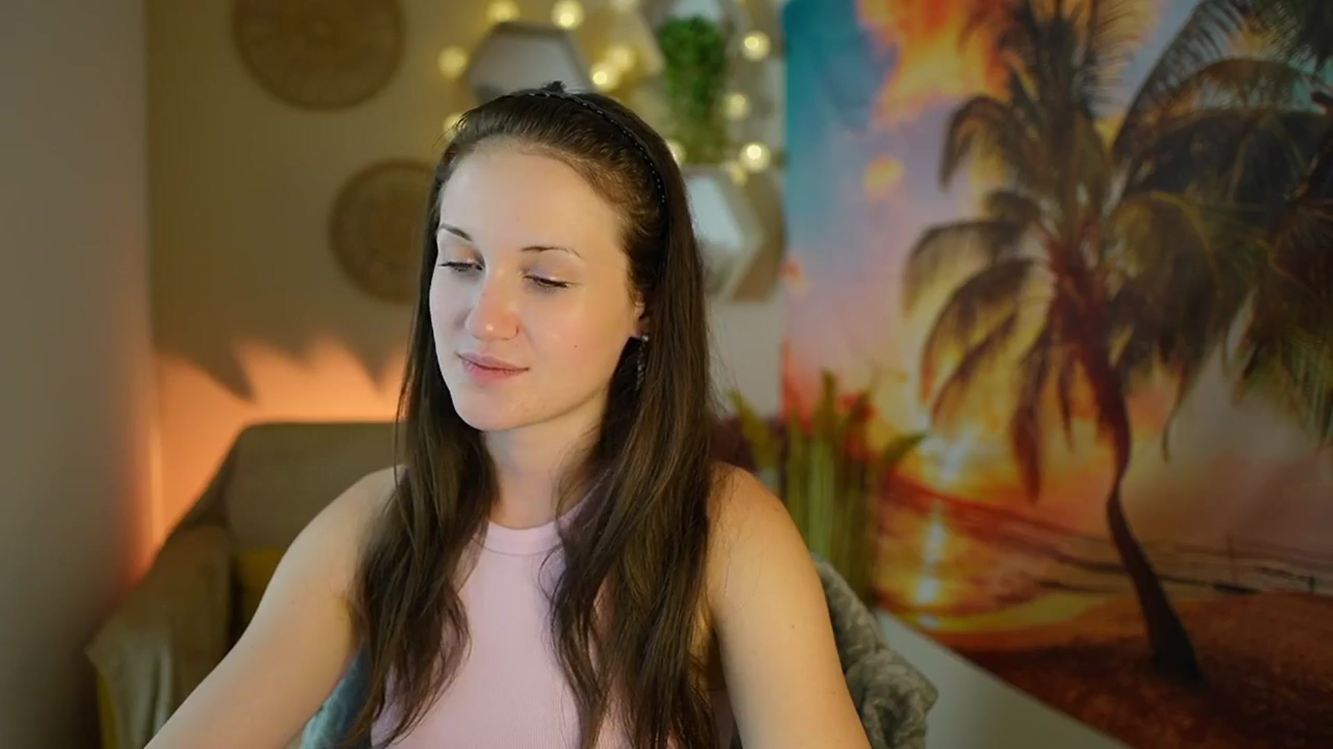Gallery image thumbnail from Aubrey_Star's myfreecams stream on, 07/31/2024, 13:00 image 16 of 20