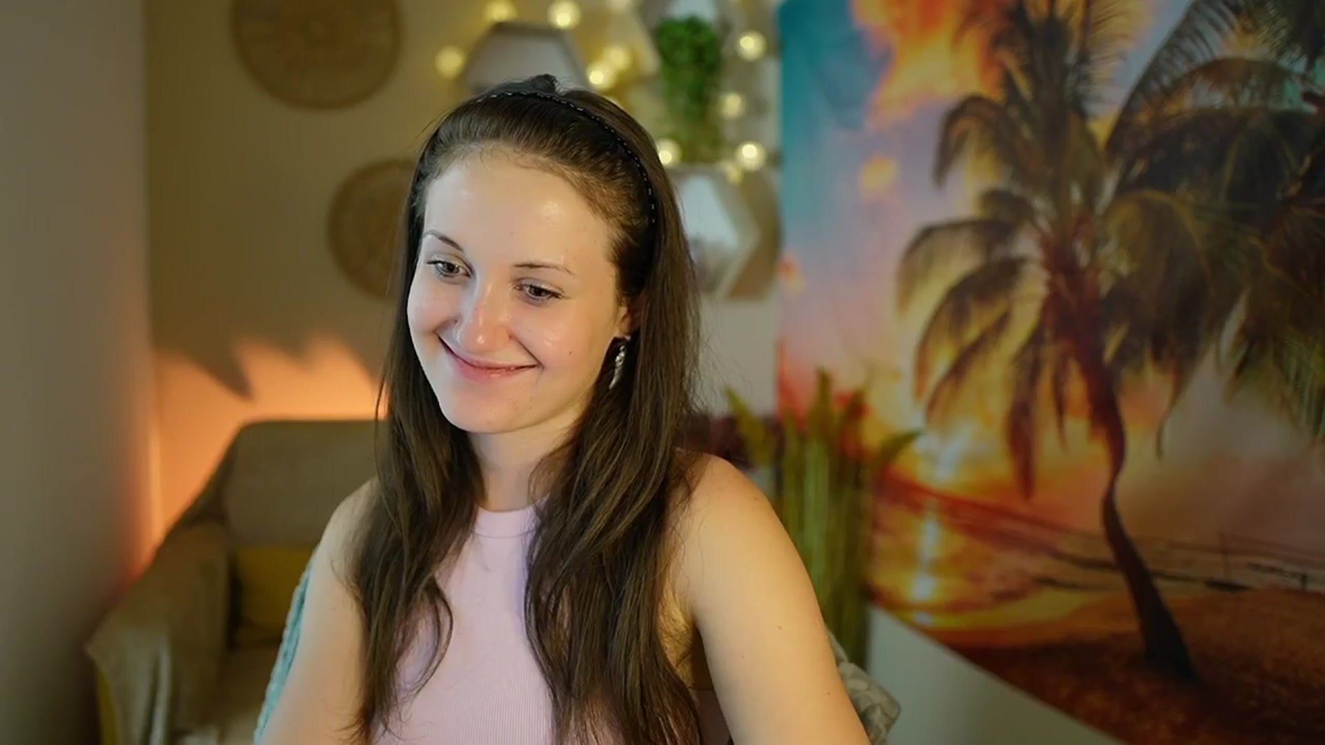 Gallery image thumbnail from Aubrey_Star's myfreecams stream on, 07/31/2024, 13:00 image 8 of 20