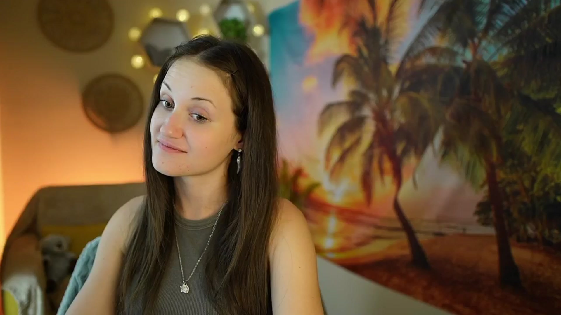 Gallery image thumbnail from Aubrey_Star's myfreecams stream on, 08/06/2024, 10:18 image 18 of 20