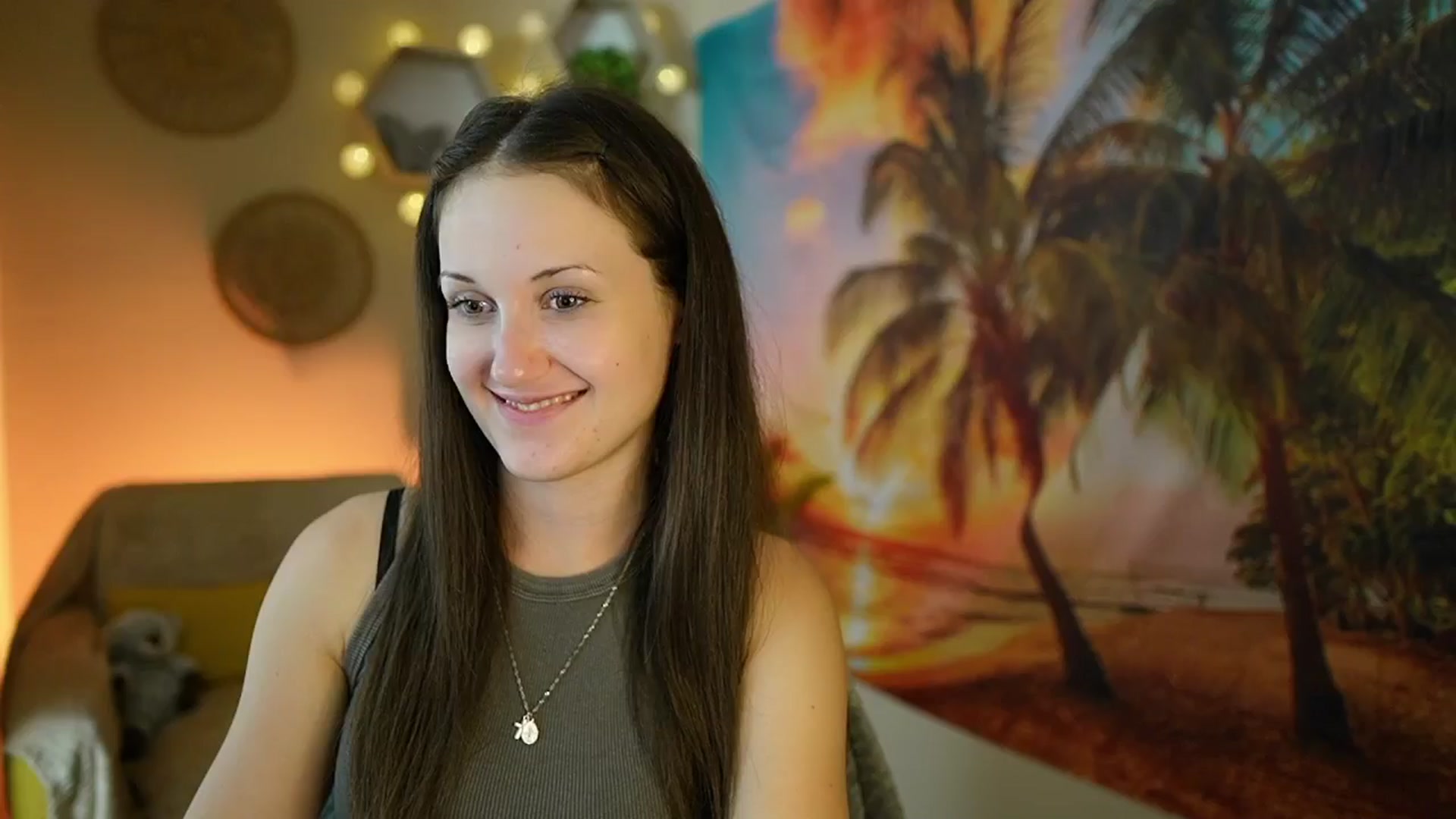 Gallery image thumbnail from Aubrey_Star's myfreecams stream on, 08/06/2024, 10:18 image 12 of 20
