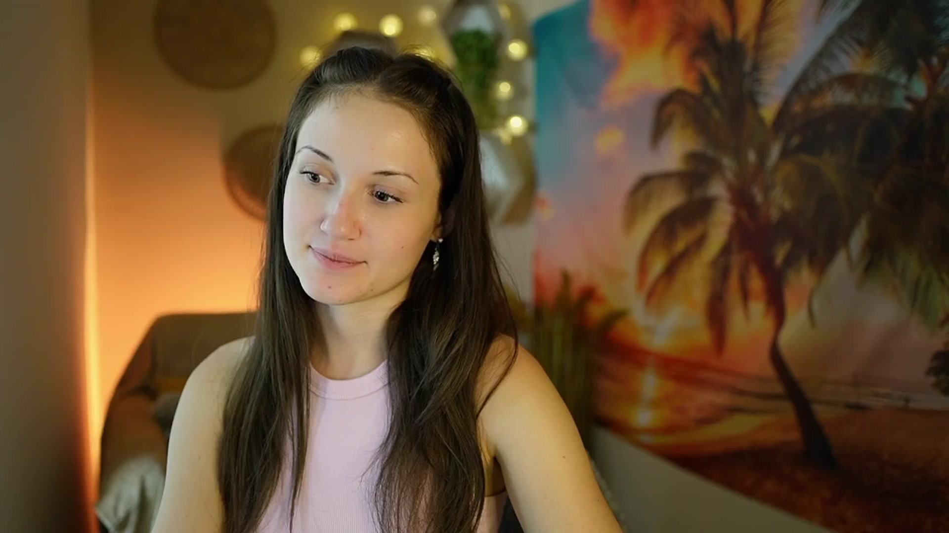 Gallery image thumbnail from Aubrey_Star's myfreecams stream on, 08/08/2024, 09:29 image 12 of 20