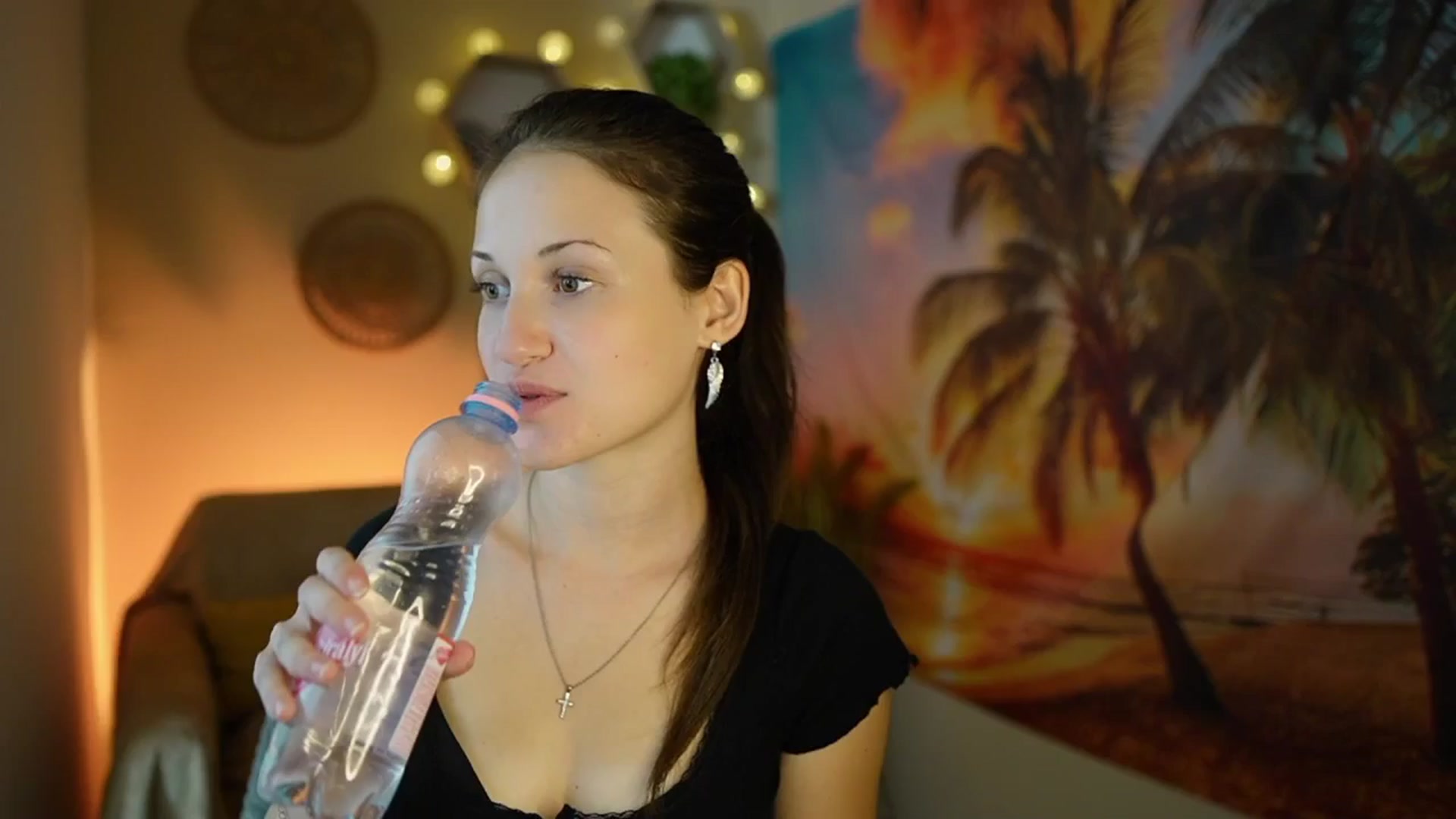 Gallery image thumbnail from Aubrey_Star's myfreecams stream on, 08/20/2024, 09:35 image 14 of 20