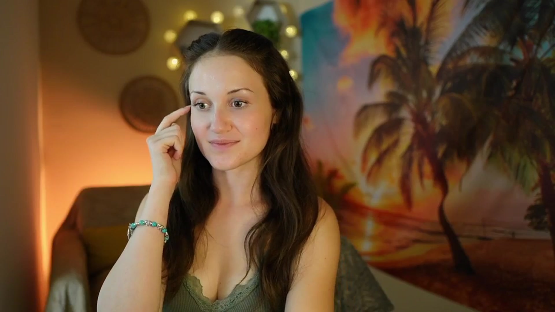 Gallery image thumbnail from Aubrey_Star's myfreecams stream on, 08/21/2024, 09:33 image 13 of 20