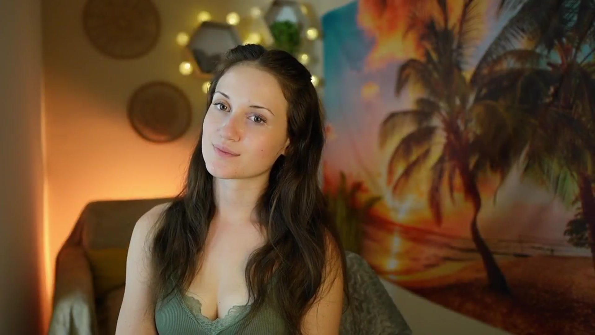 Gallery image thumbnail from Aubrey_Star's myfreecams stream on, 08/21/2024, 13:00 image 2 of 20
